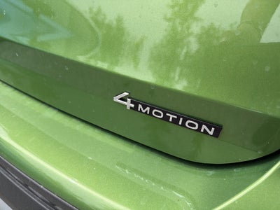 2026 Volkswagen Taos SE 4MOTION