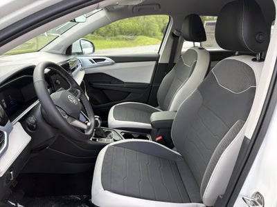 2026 Volkswagen Taos SE 4MOTION