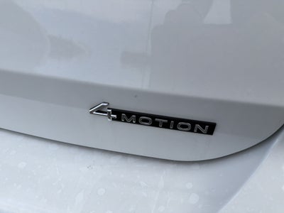 2026 Volkswagen Taos SE 4MOTION