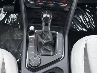 2026 Volkswagen Taos SE 4MOTION