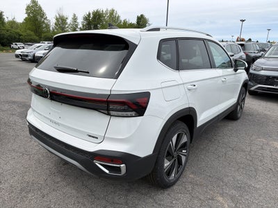 2026 Volkswagen Taos SE 4MOTION