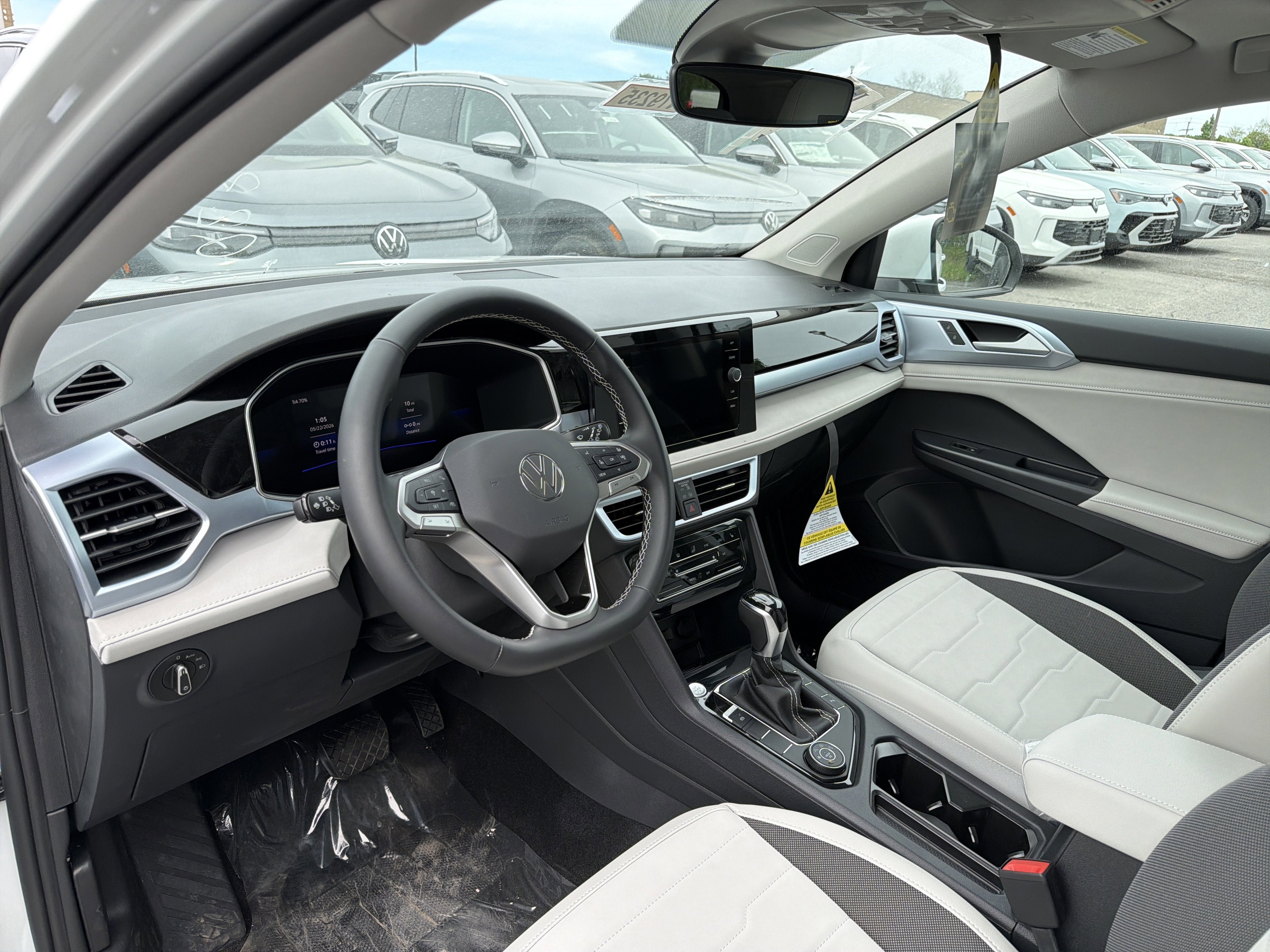 2026 Volkswagen Taos SE 4MOTION
