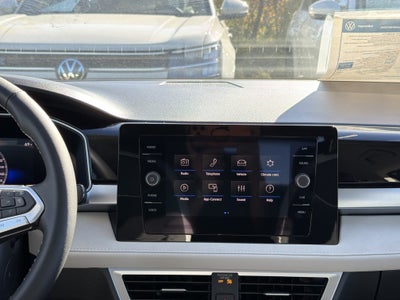 2027 Volkswagen Taos SE 4MOTION