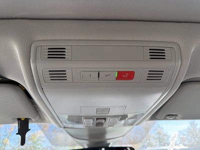 2027 Volkswagen Taos SE 4MOTION