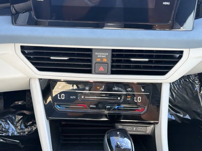 2027 Volkswagen Jetta SE