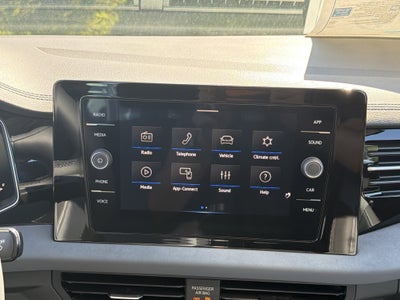 2027 Volkswagen Jetta SE