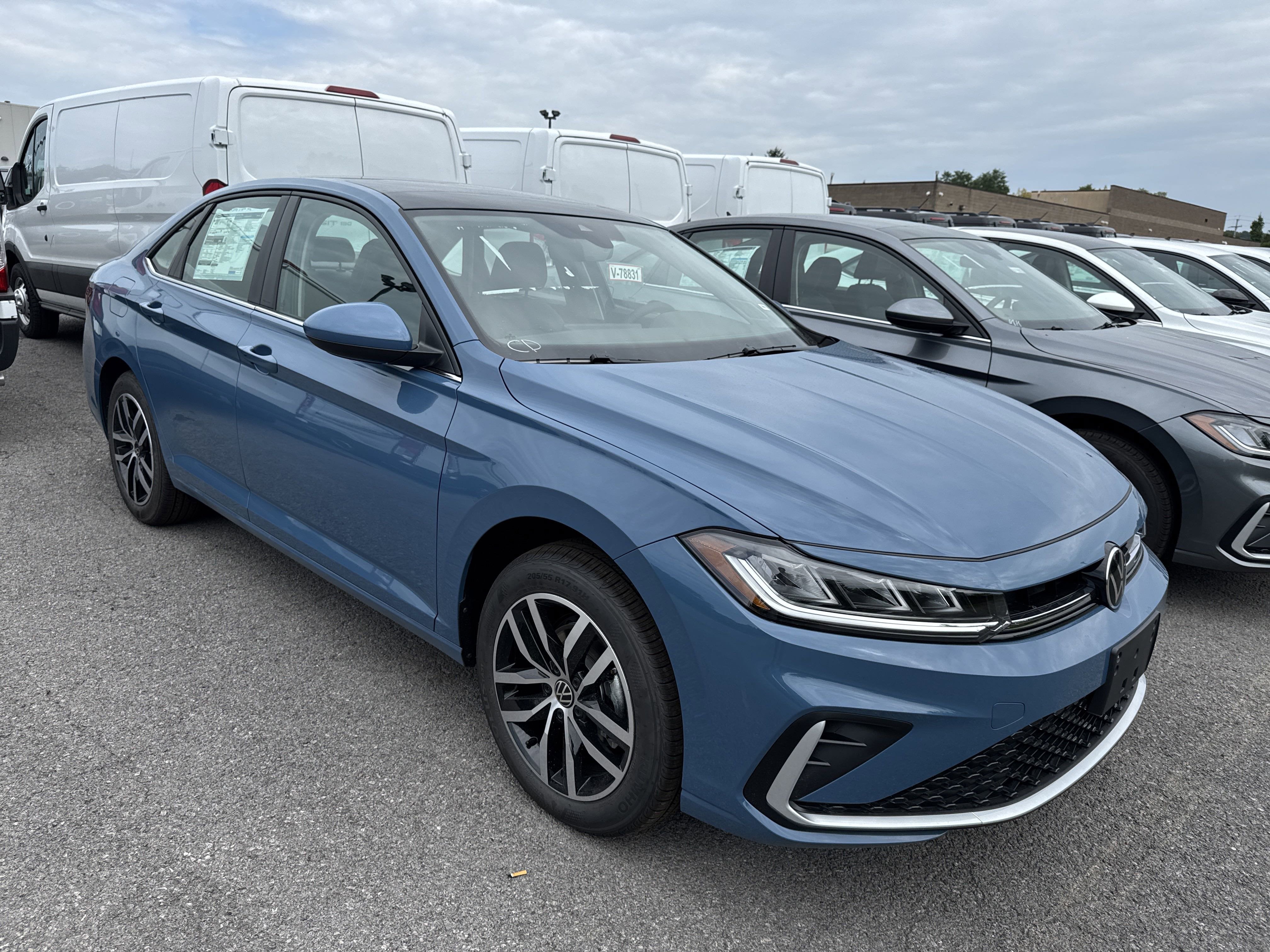 2025 Volkswagen Jetta SE