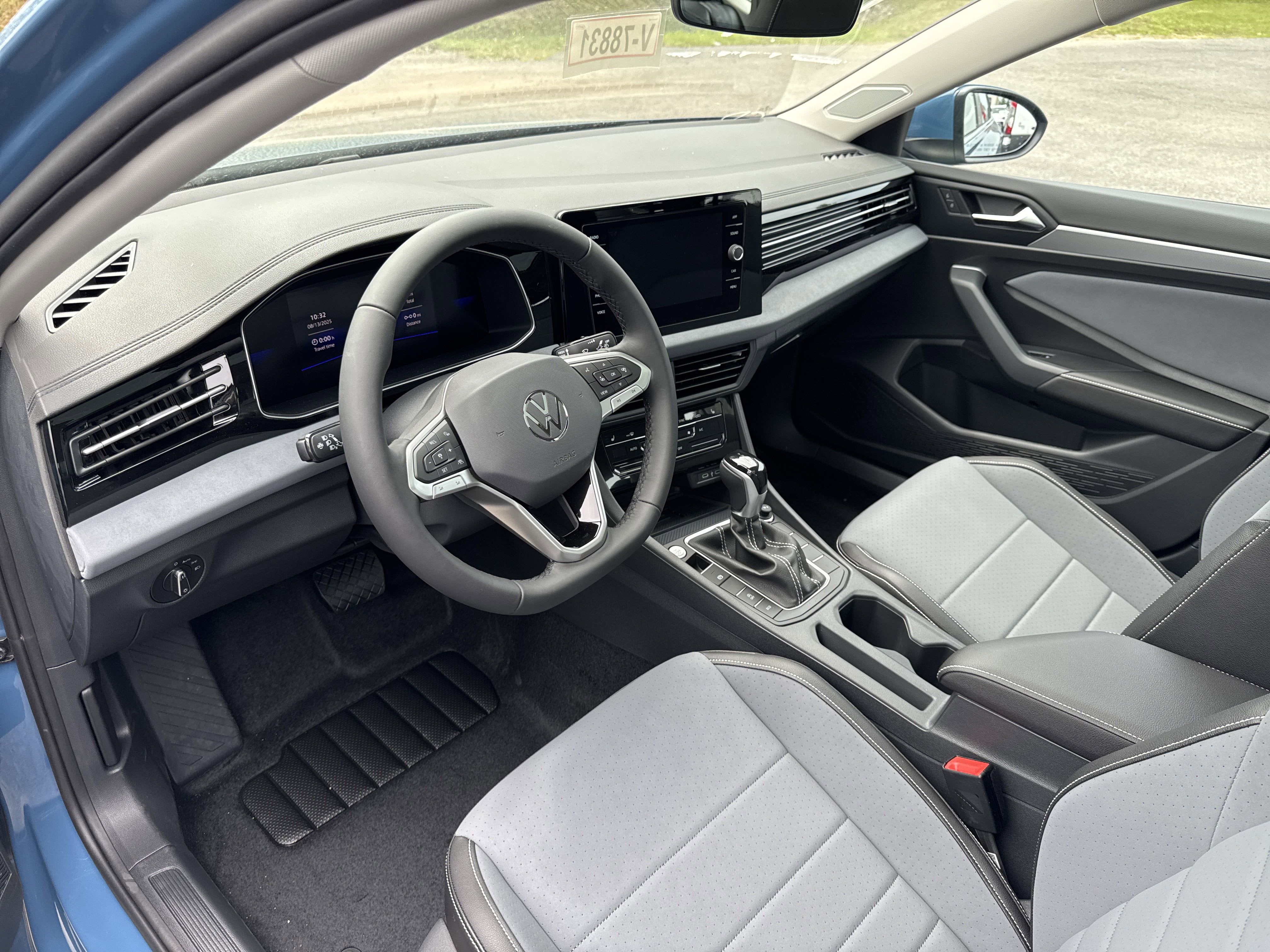 2025 Volkswagen Jetta SE