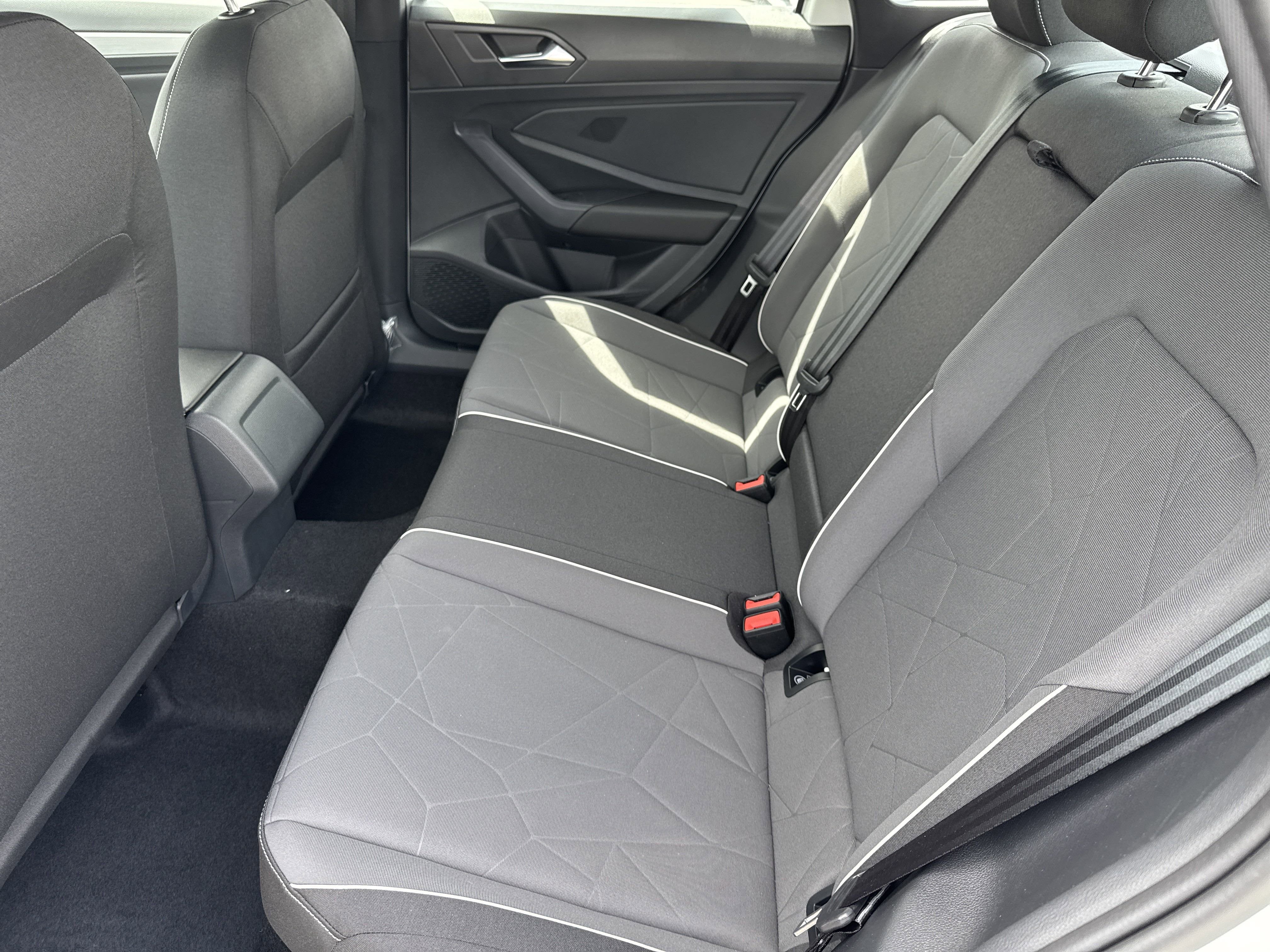 2025 Volkswagen Jetta Sport