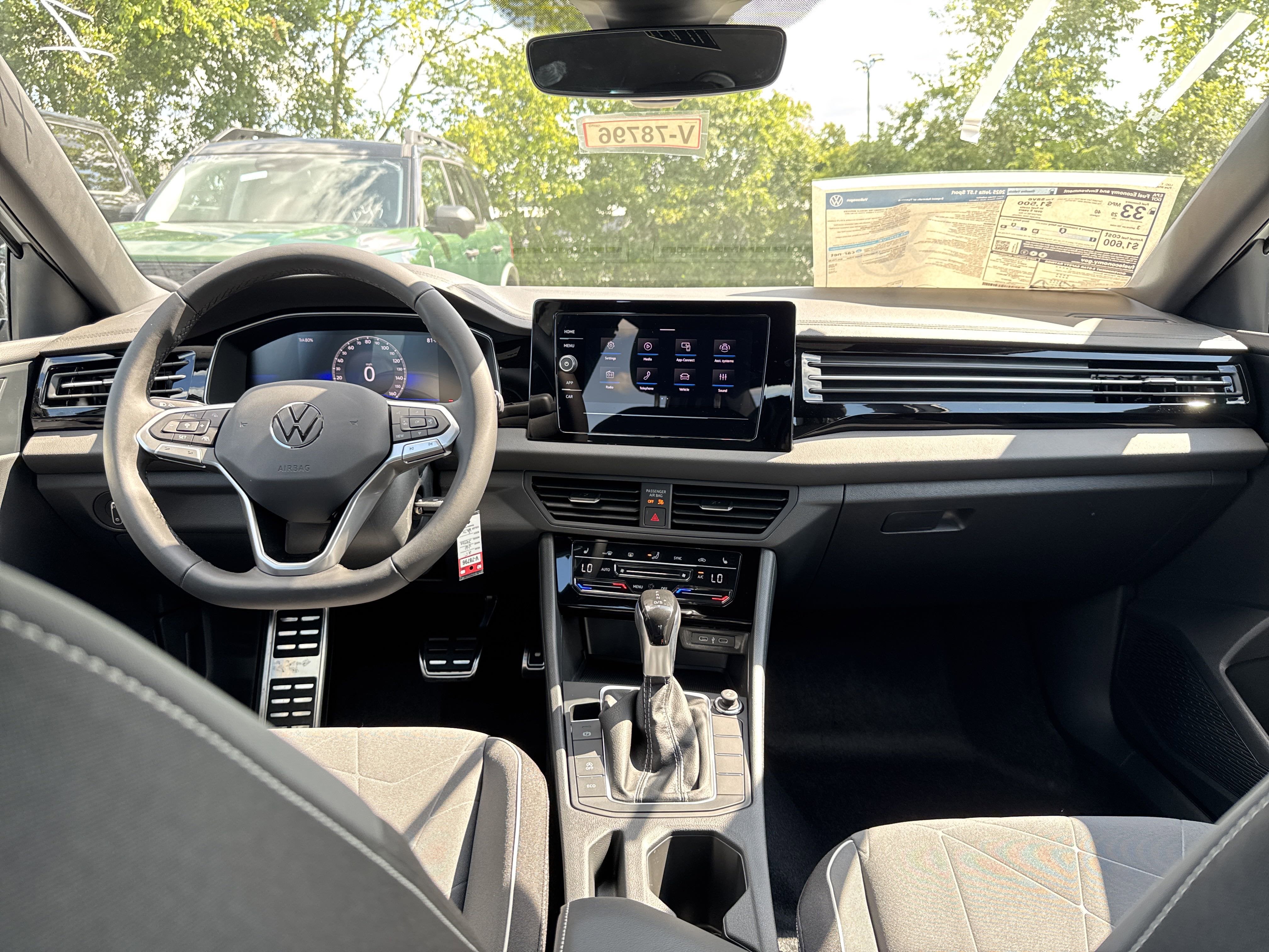 2025 Volkswagen Jetta Sport