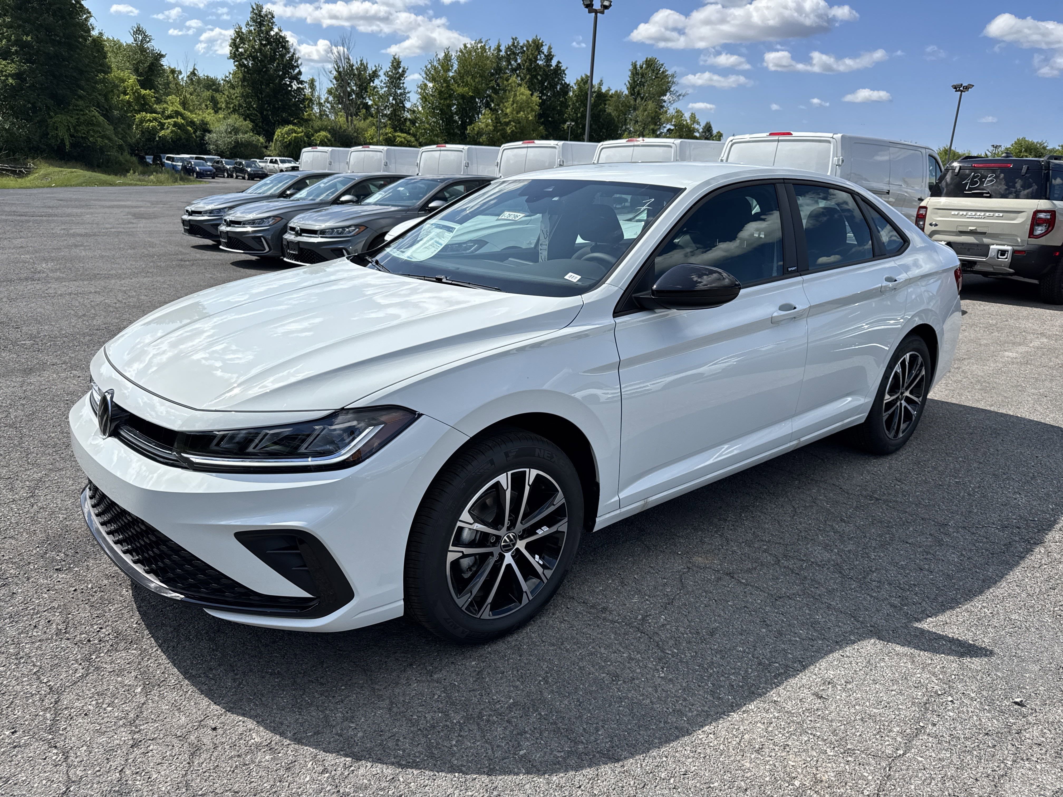 2025 Volkswagen Jetta Sport