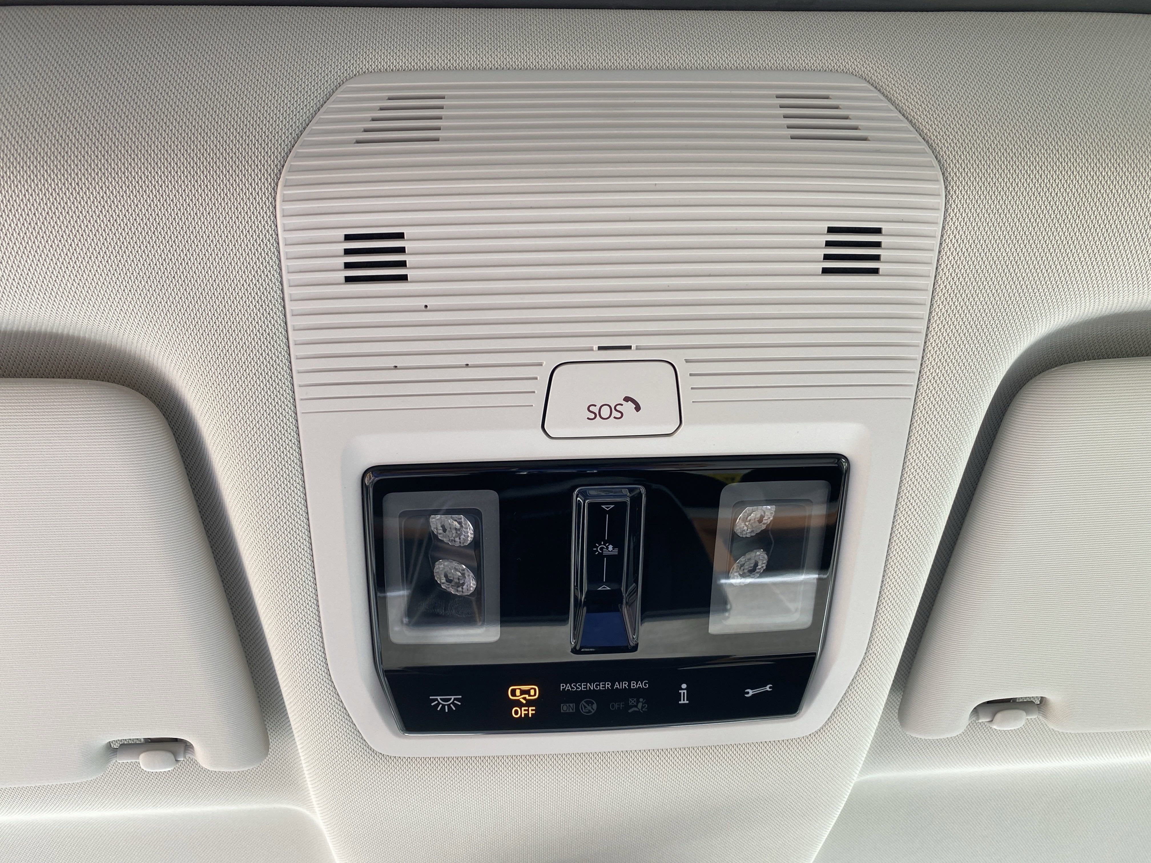 2025 Volkswagen ID. Buzz 1st Edition 4MOTION w/Two-Tone