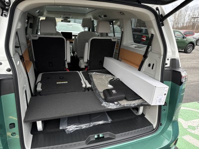 2025 Volkswagen ID. Buzz 1st Edition 4MOTION w/Two-Tone