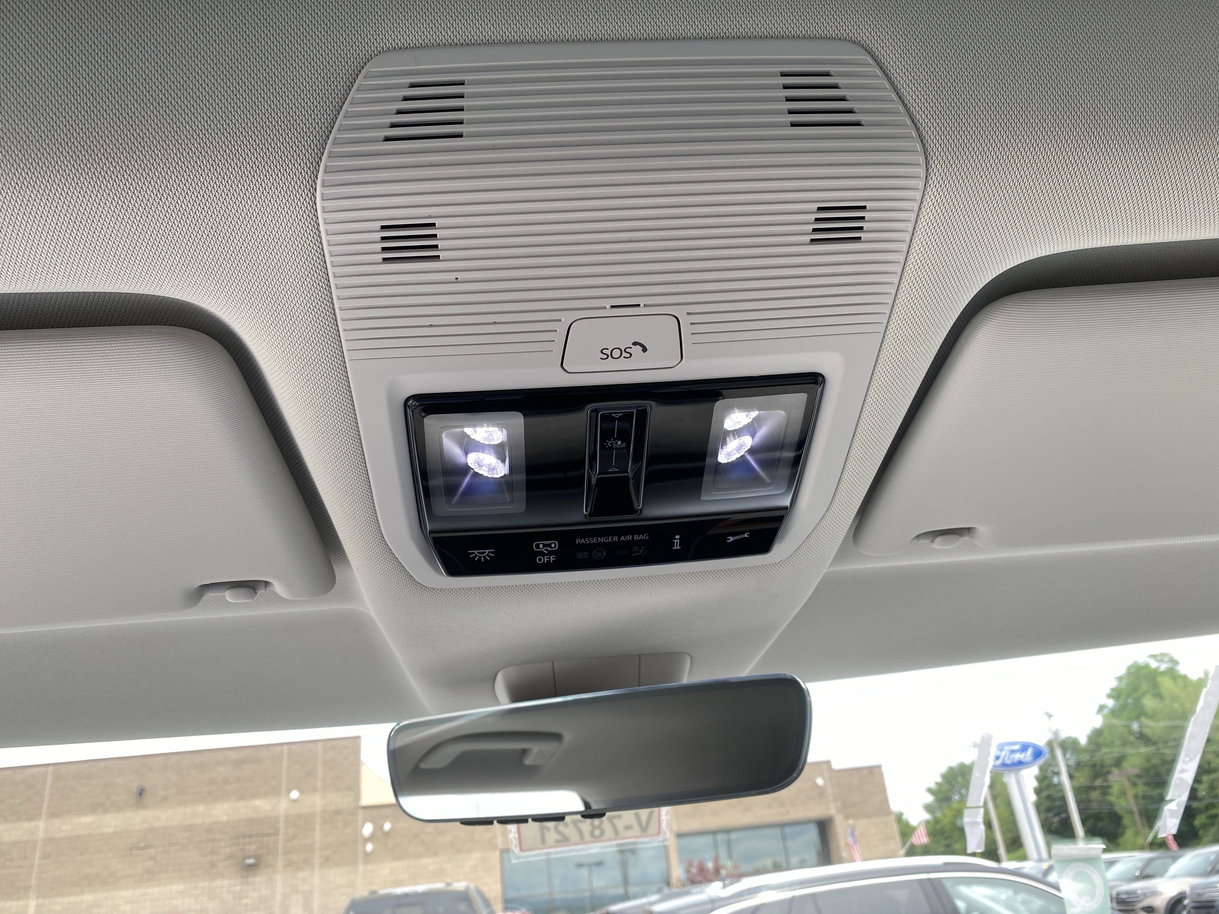 2025 Volkswagen ID. Buzz 1st Edition 4MOTION w/Two-Tone