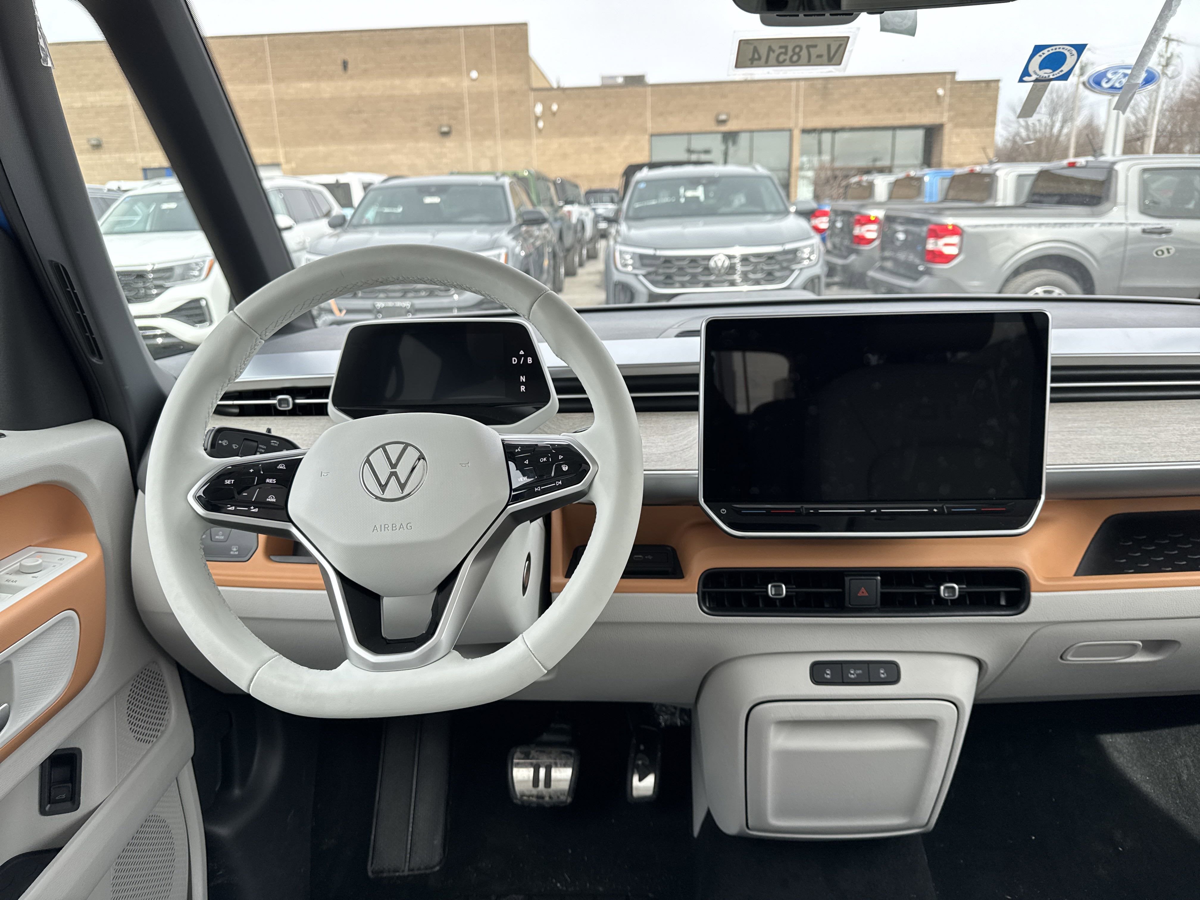 2025 Volkswagen ID. Buzz 1st Edition 4MOTION w/Two-Tone