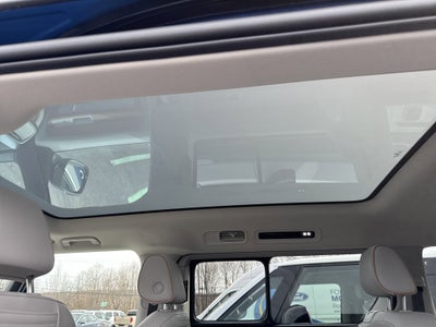 2025 Volkswagen ID. Buzz 1st Edition 4MOTION w/Two-Tone