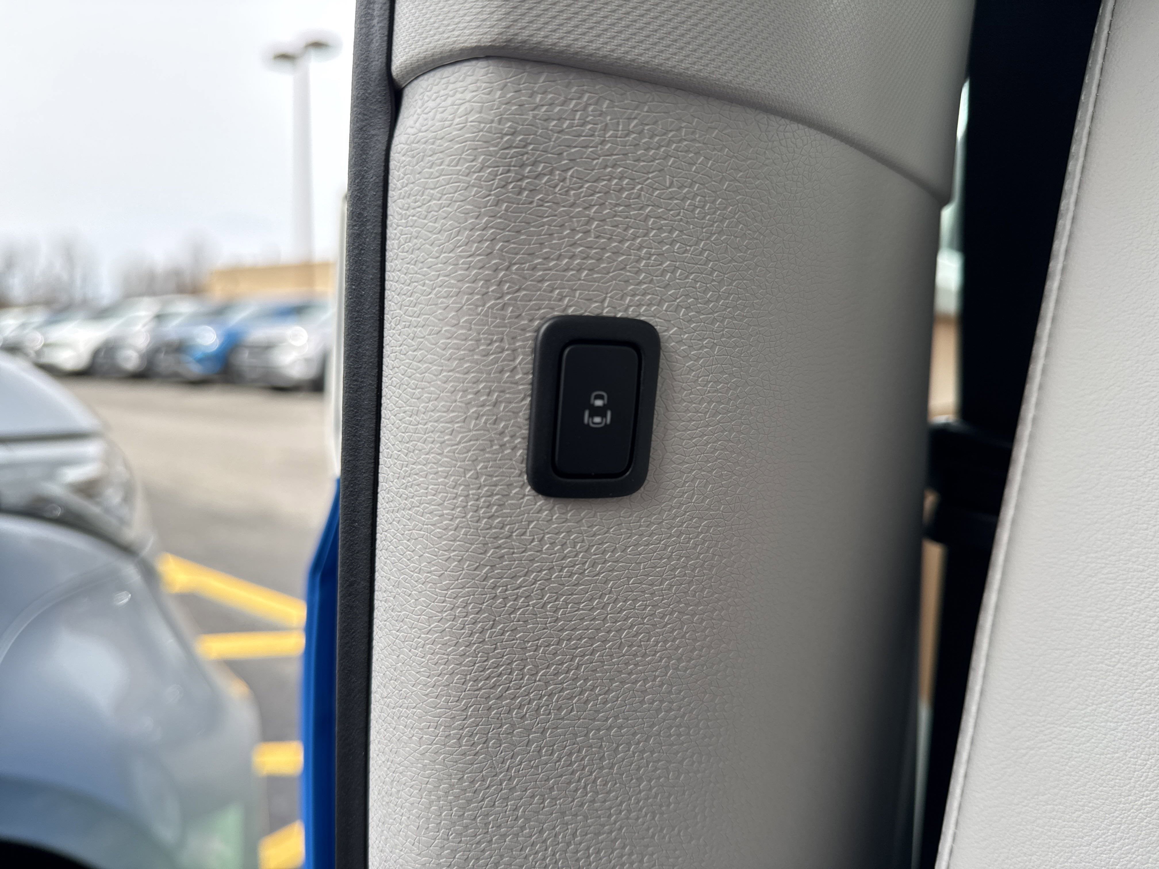 2025 Volkswagen ID. Buzz 1st Edition 4MOTION w/Two-Tone