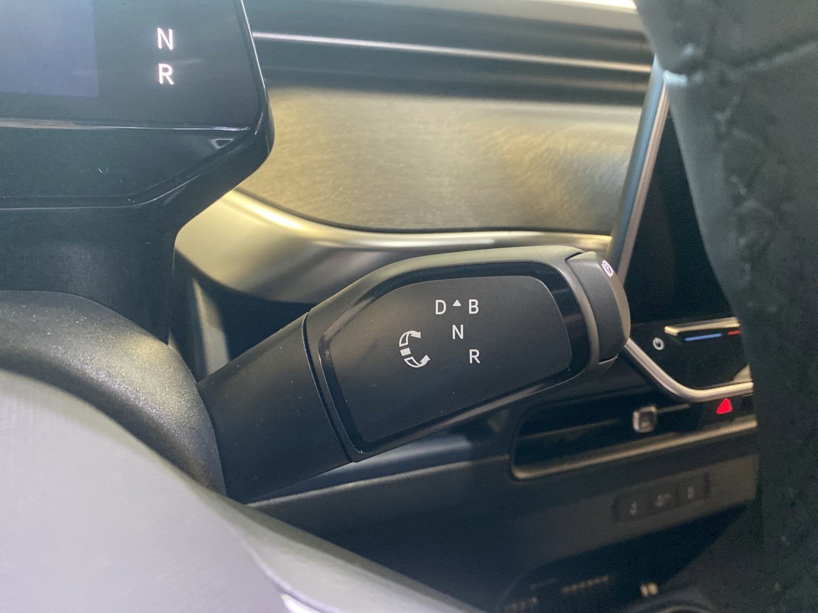 2025 Volkswagen ID. Buzz Pro S