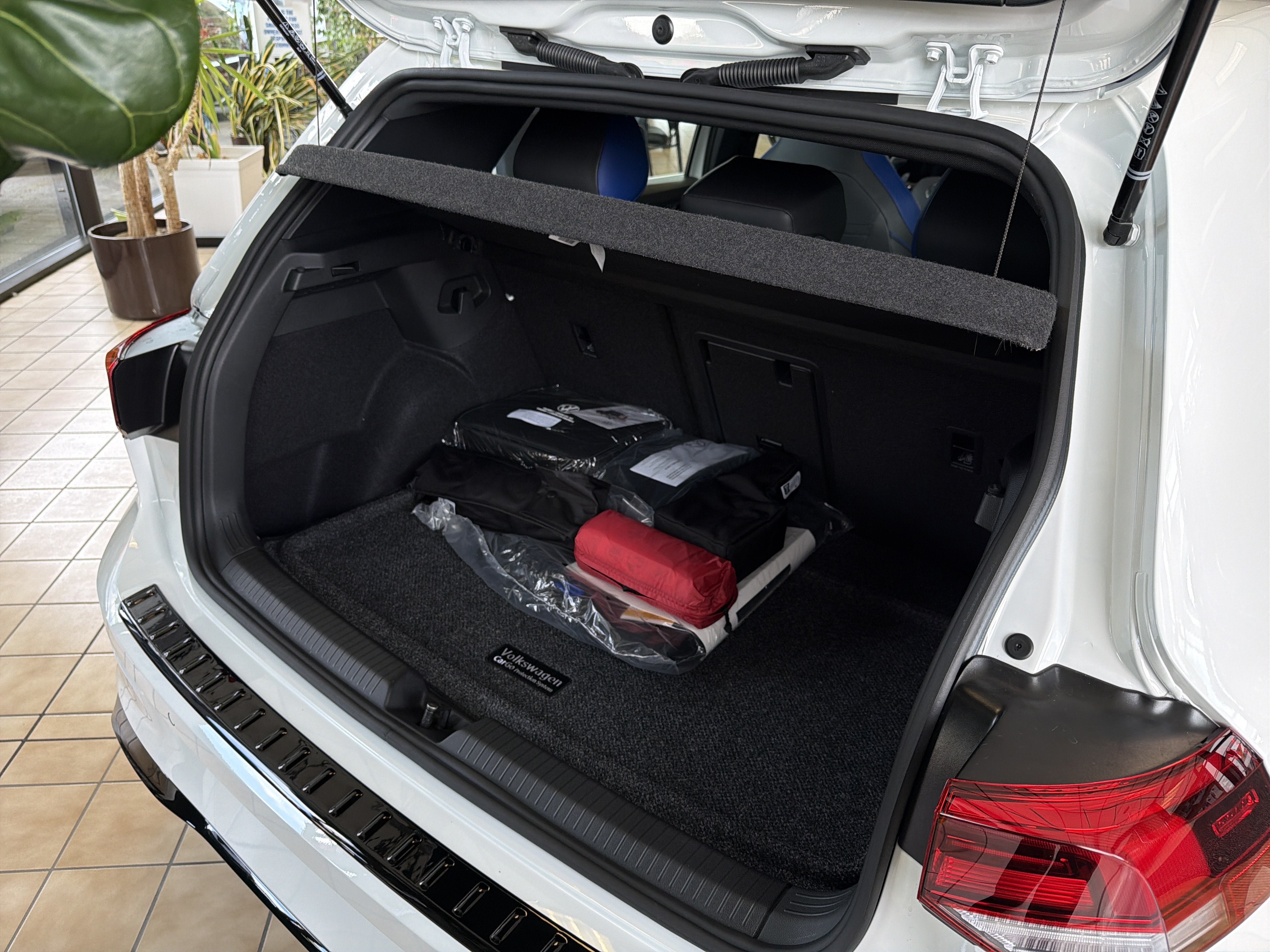 2026 Volkswagen Golf R 2.0T DSG