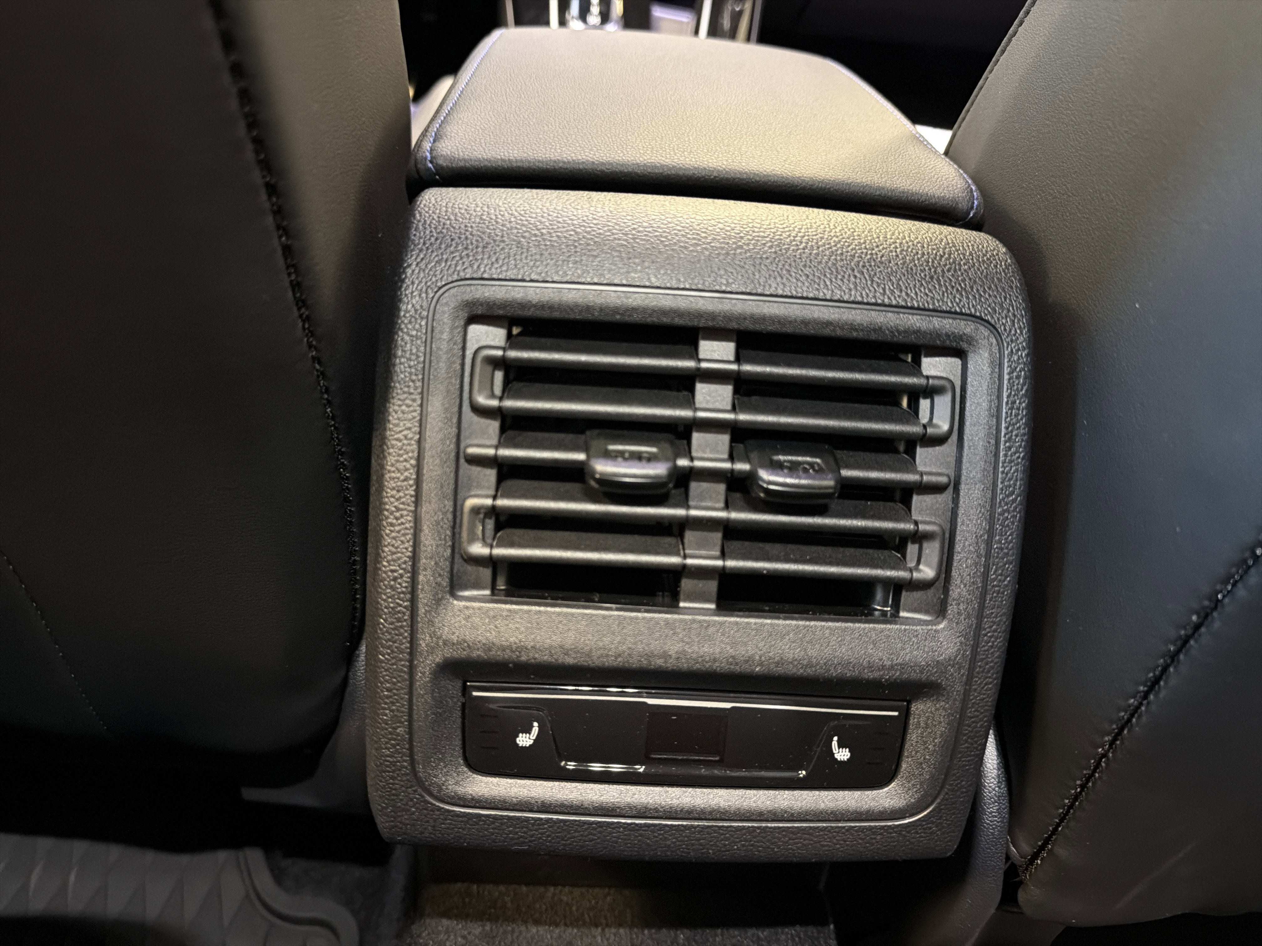 2026 Volkswagen Golf R 2.0T DSG