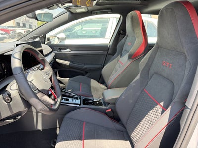 2026 Volkswagen Golf GTI SE