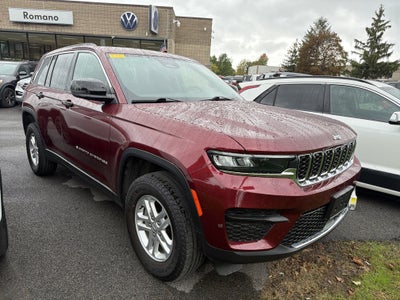 2024 Jeep Grand Cherokee Laredo