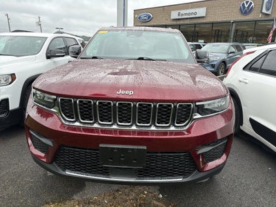 2024 Jeep Grand Cherokee Laredo