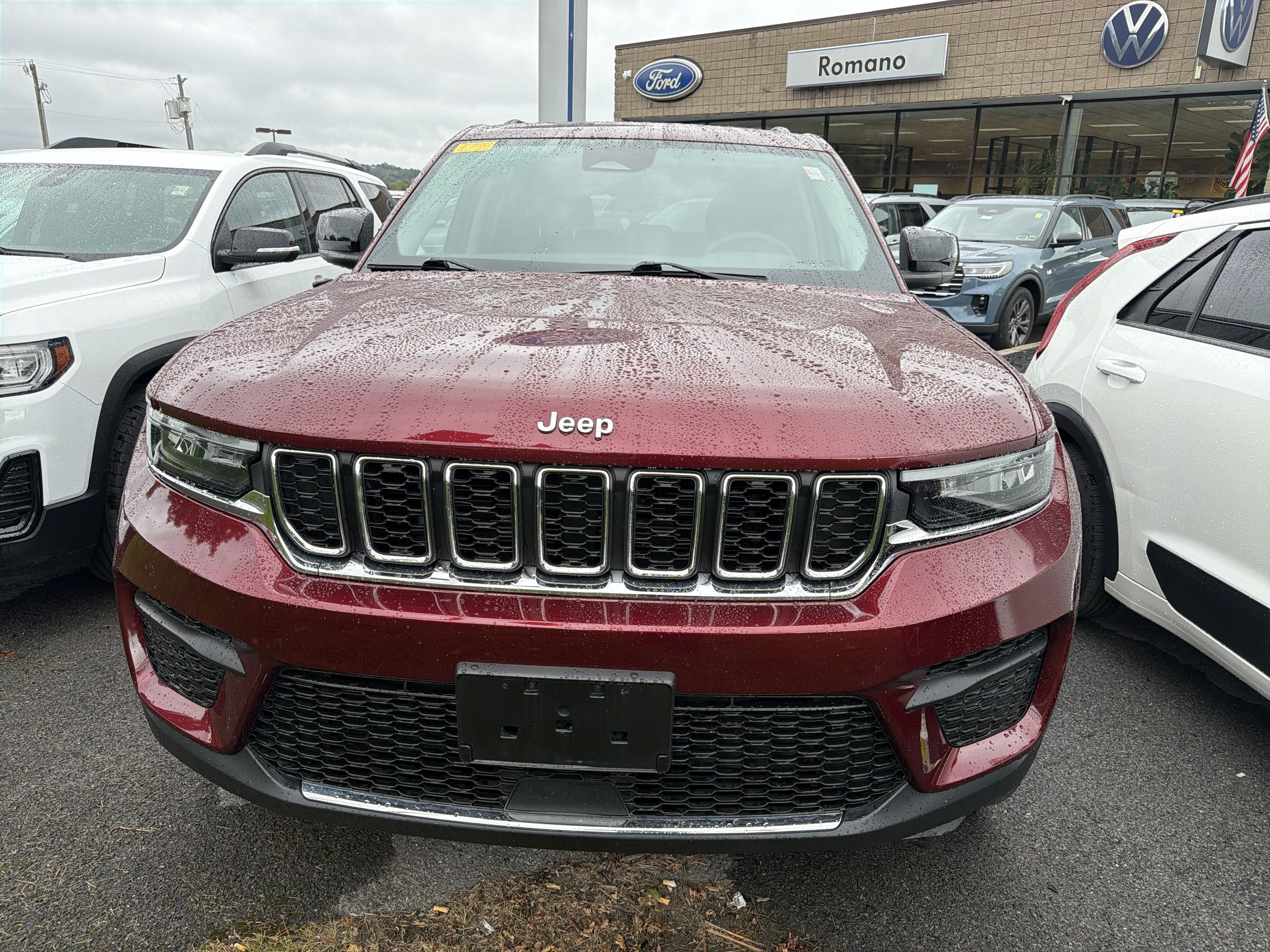 2024 Jeep Grand Cherokee Laredo