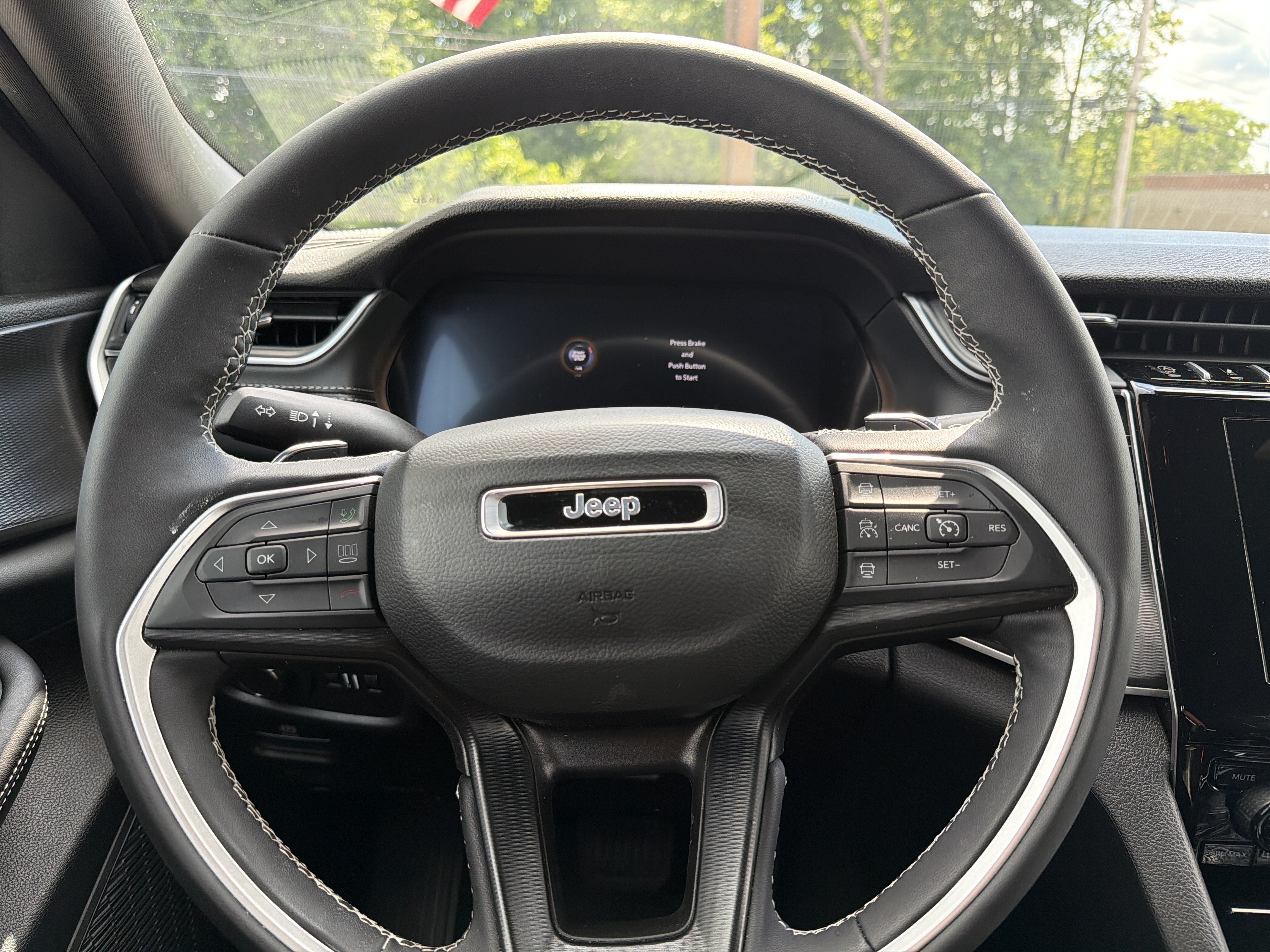 2025 Jeep Grand Cherokee Altitude