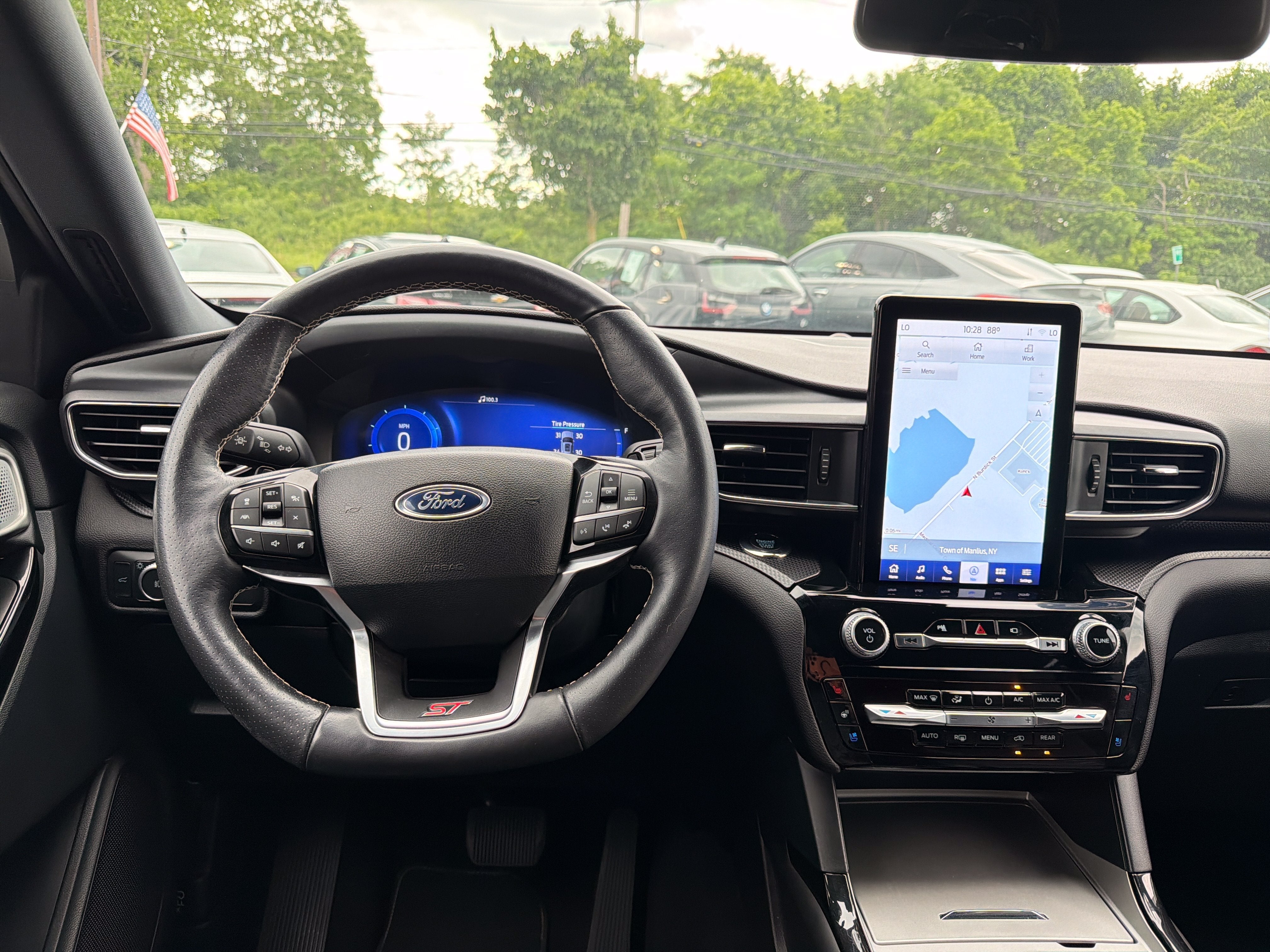 2022 Ford Explorer ST