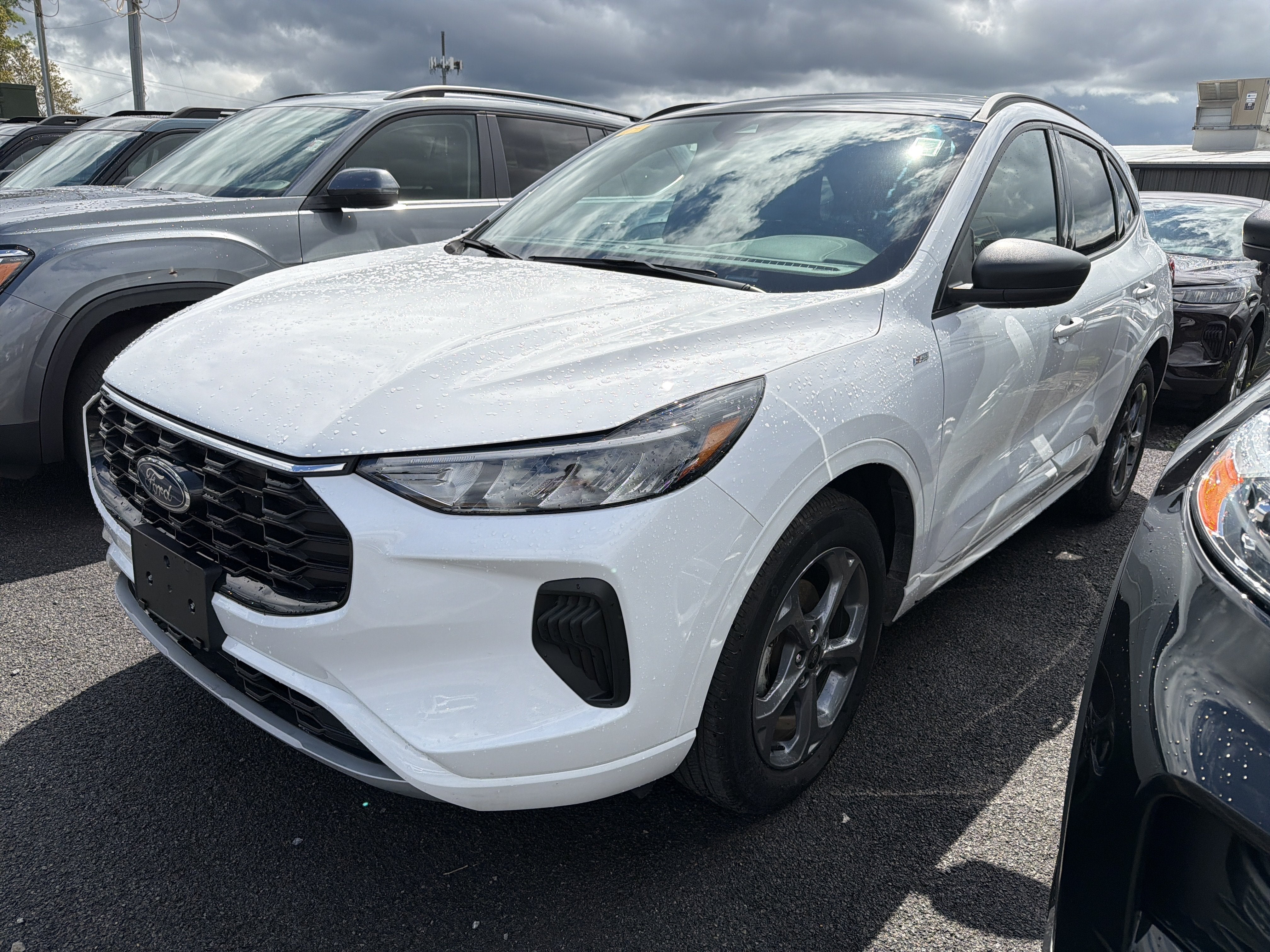 2023 Ford Escape ST-Line