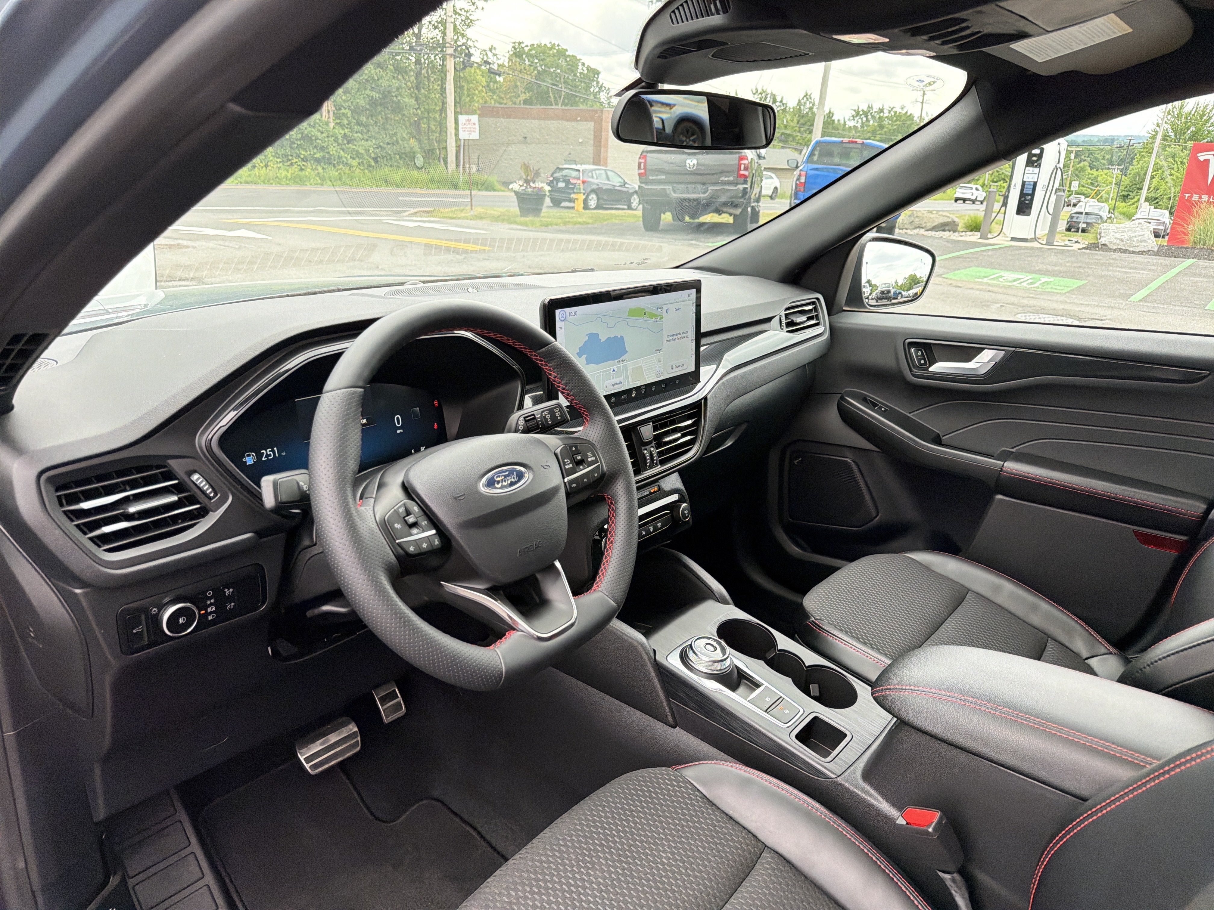 2024 Ford Escape ST-Line Select