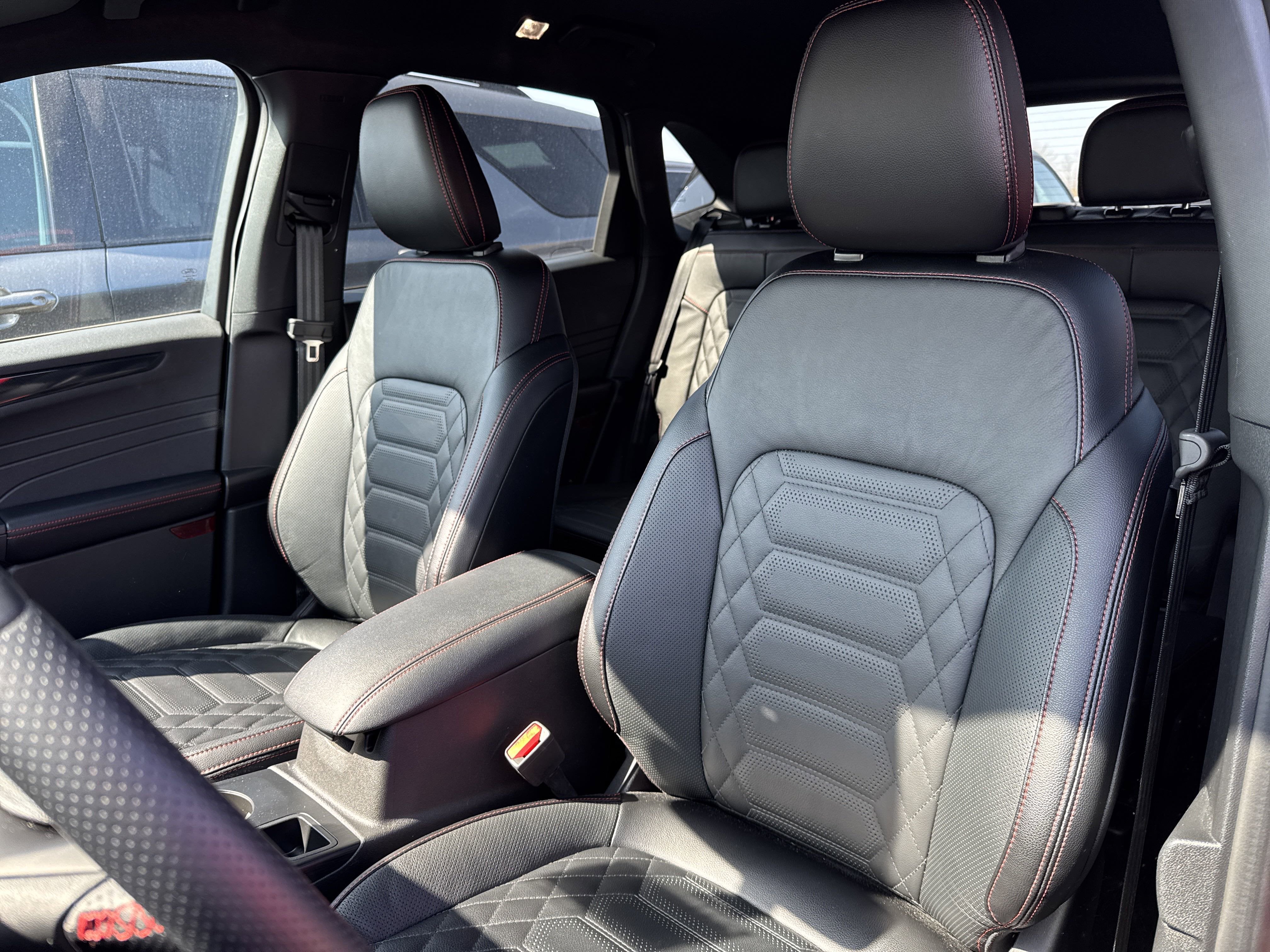 2024 Ford Escape ST-Line Elite