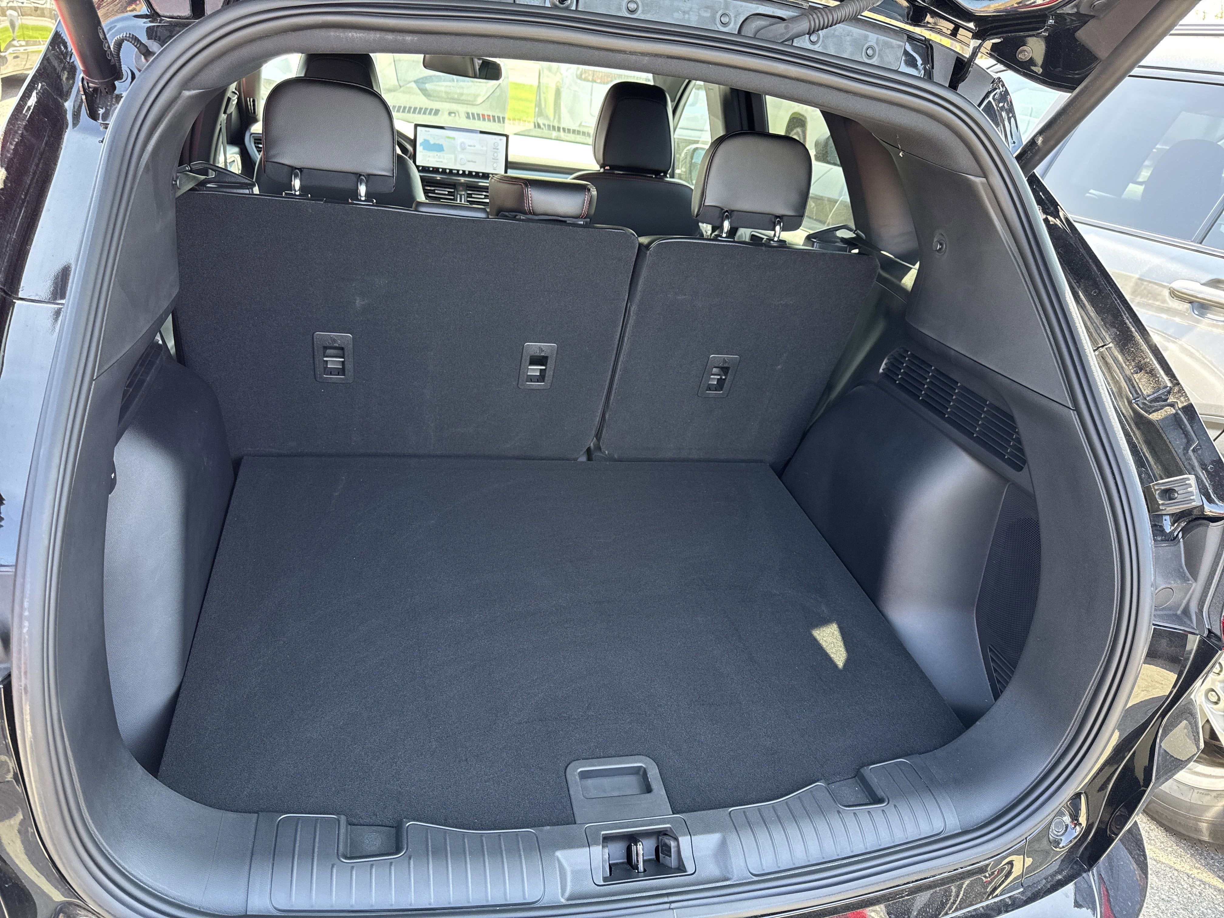 2024 Ford Escape ST-Line Elite