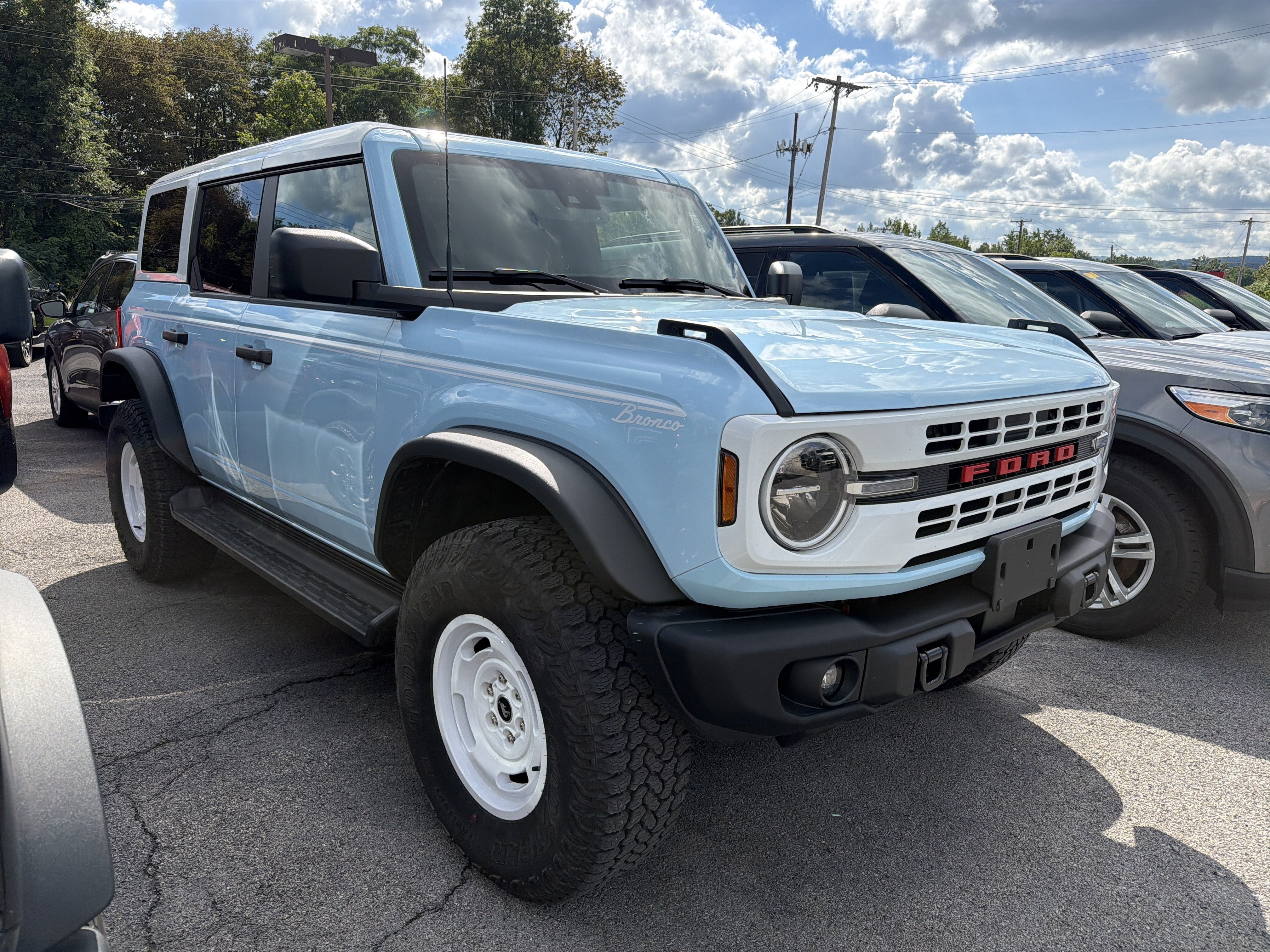 2025 Ford Bronco Heritage Edition