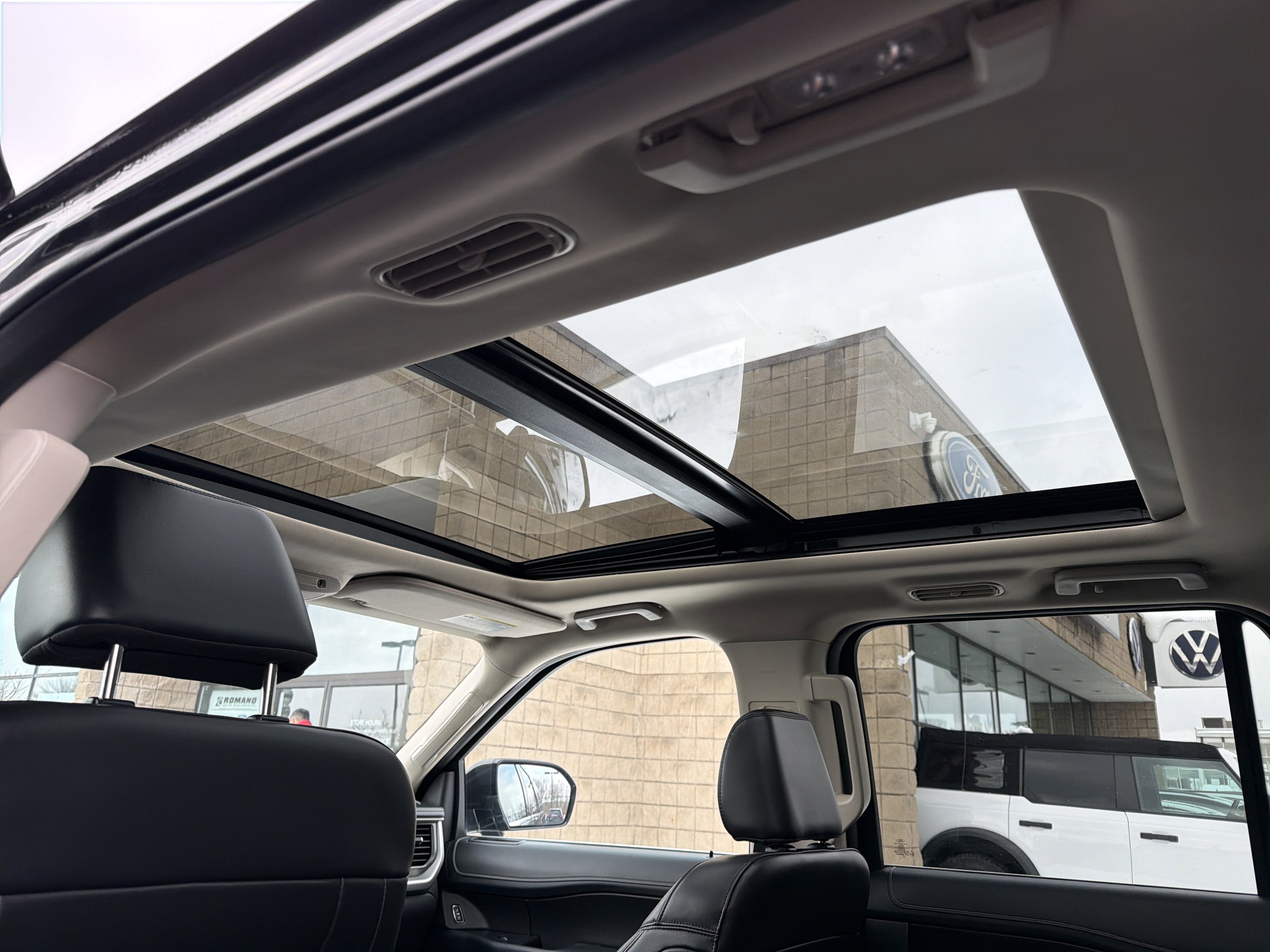 2023 Ford Expedition Max XLT