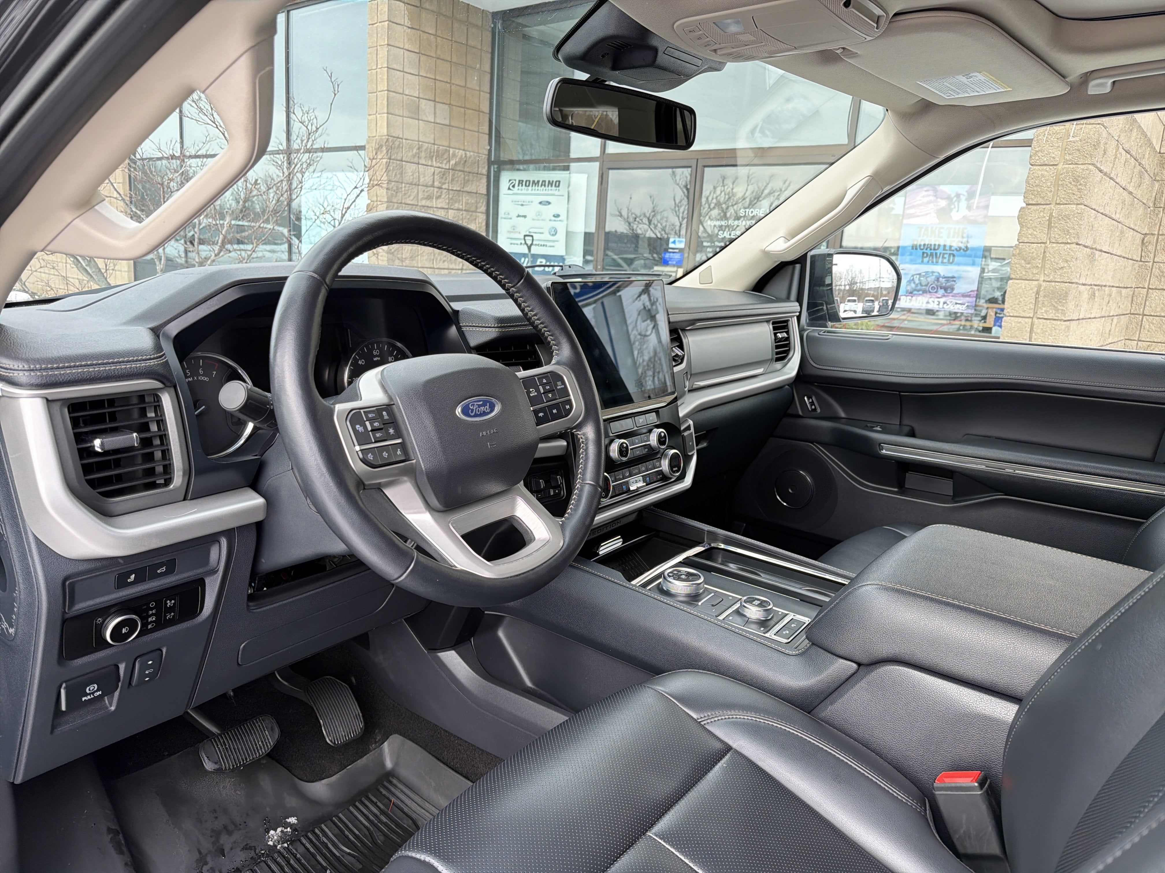 2023 Ford Expedition Max XLT