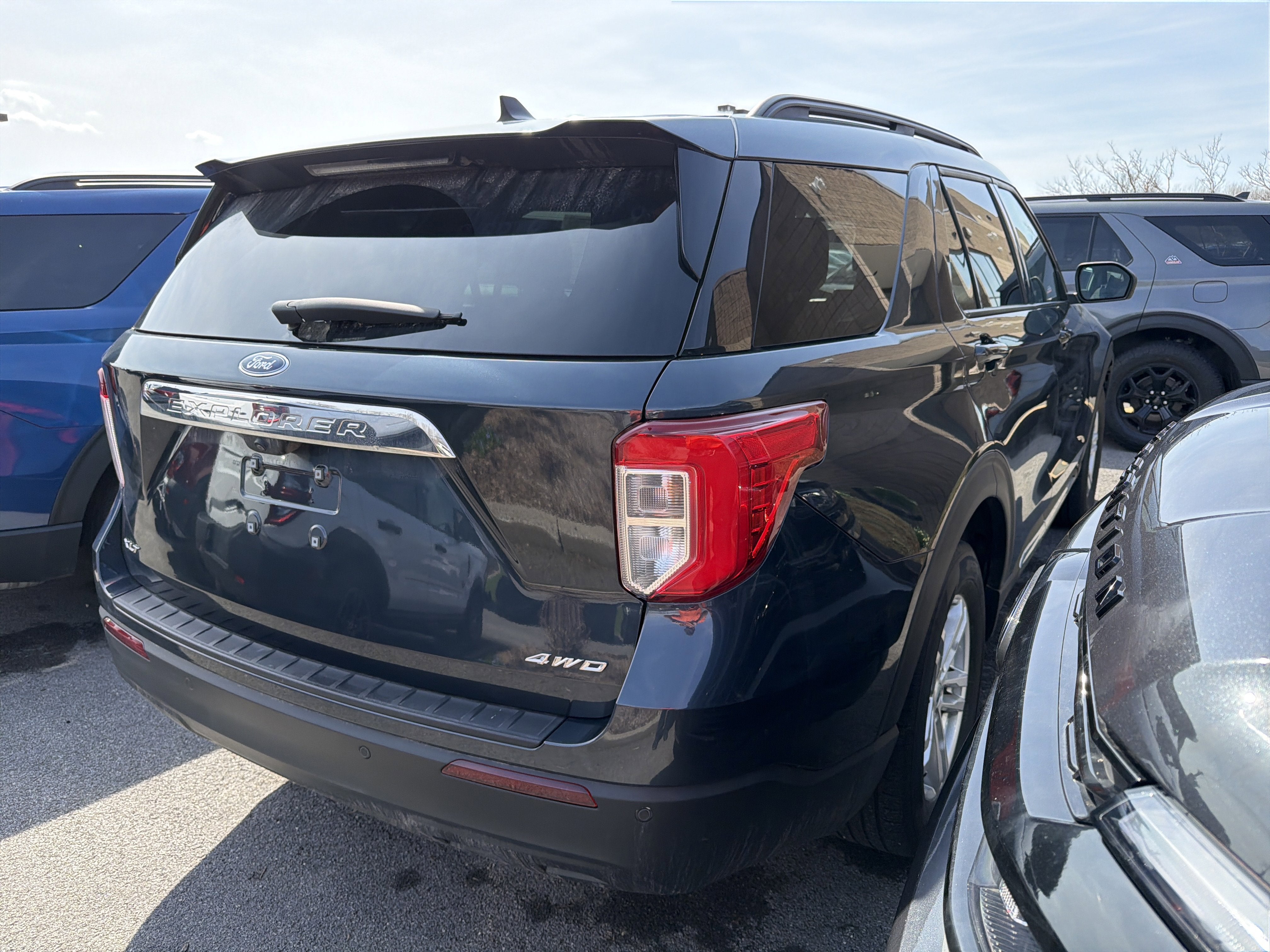 2023 Ford Explorer XLT