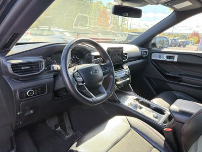 2023 Ford Explorer ST-Line