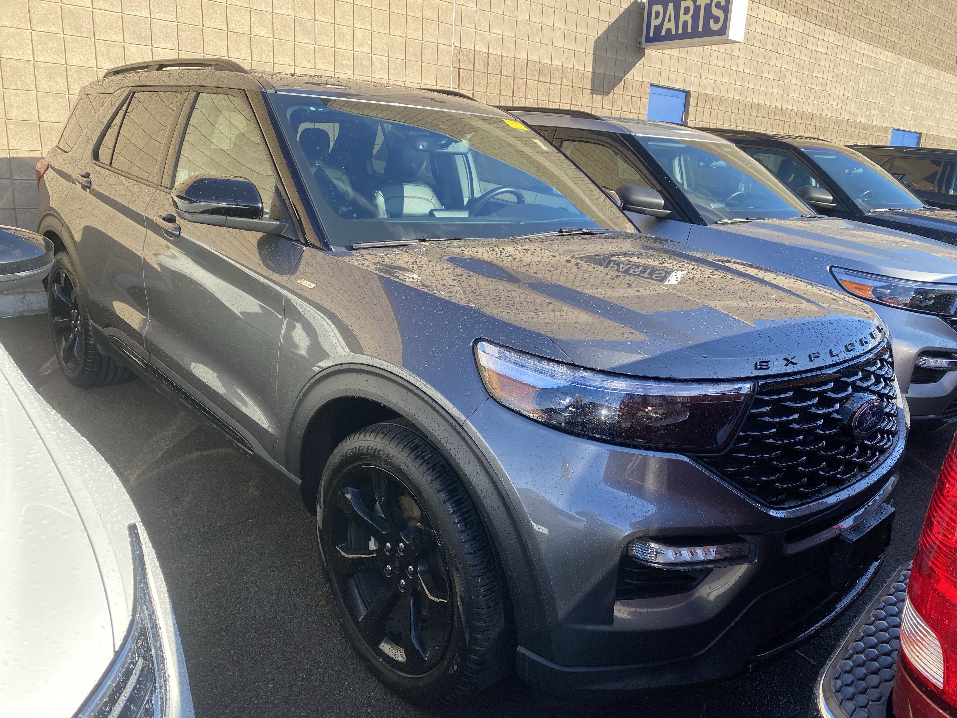 2023 Ford Explorer ST-Line