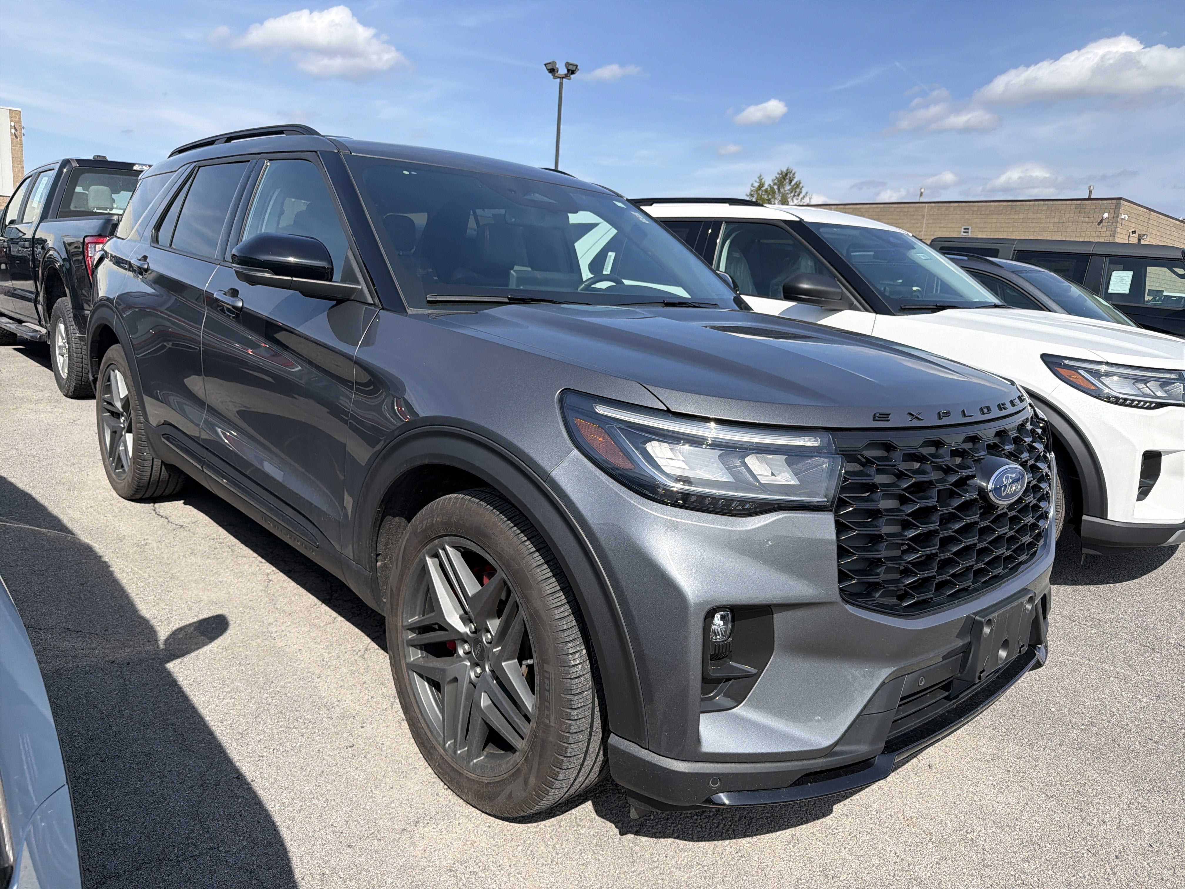 2025 Ford Explorer ST