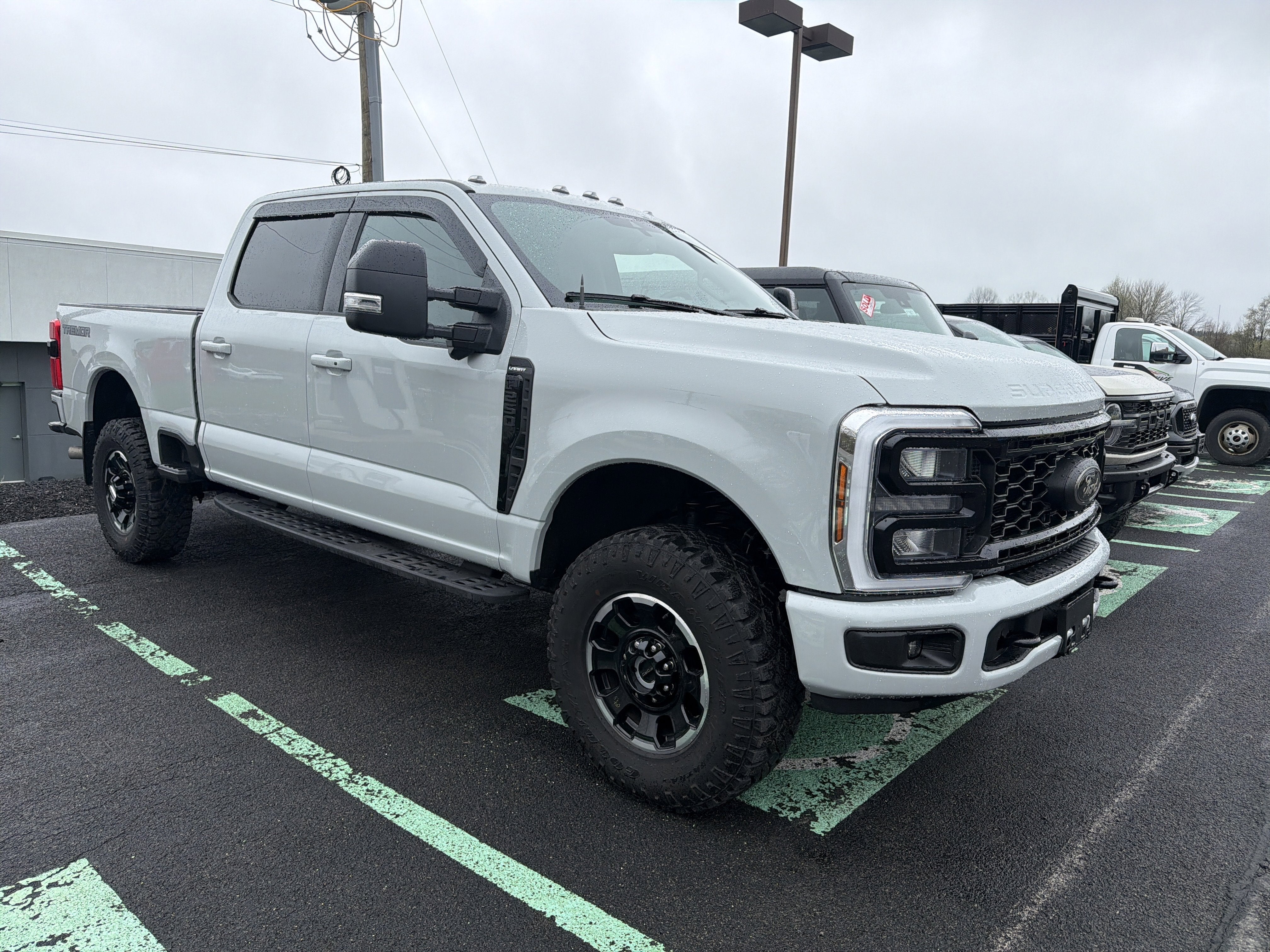 2025 Ford Super Duty F-250 SRW LARIAT