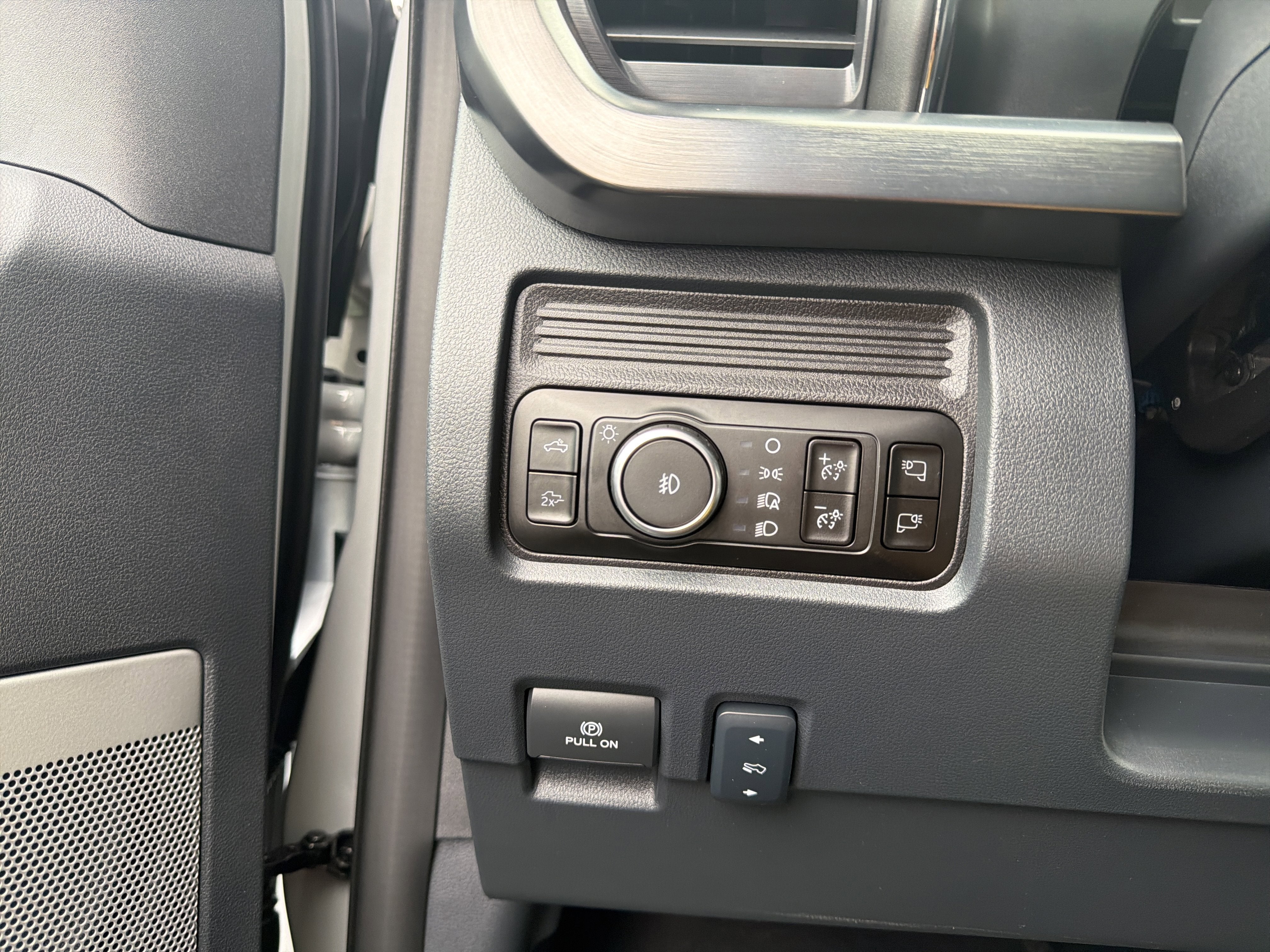 2025 Ford Super Duty F-250 SRW LARIAT