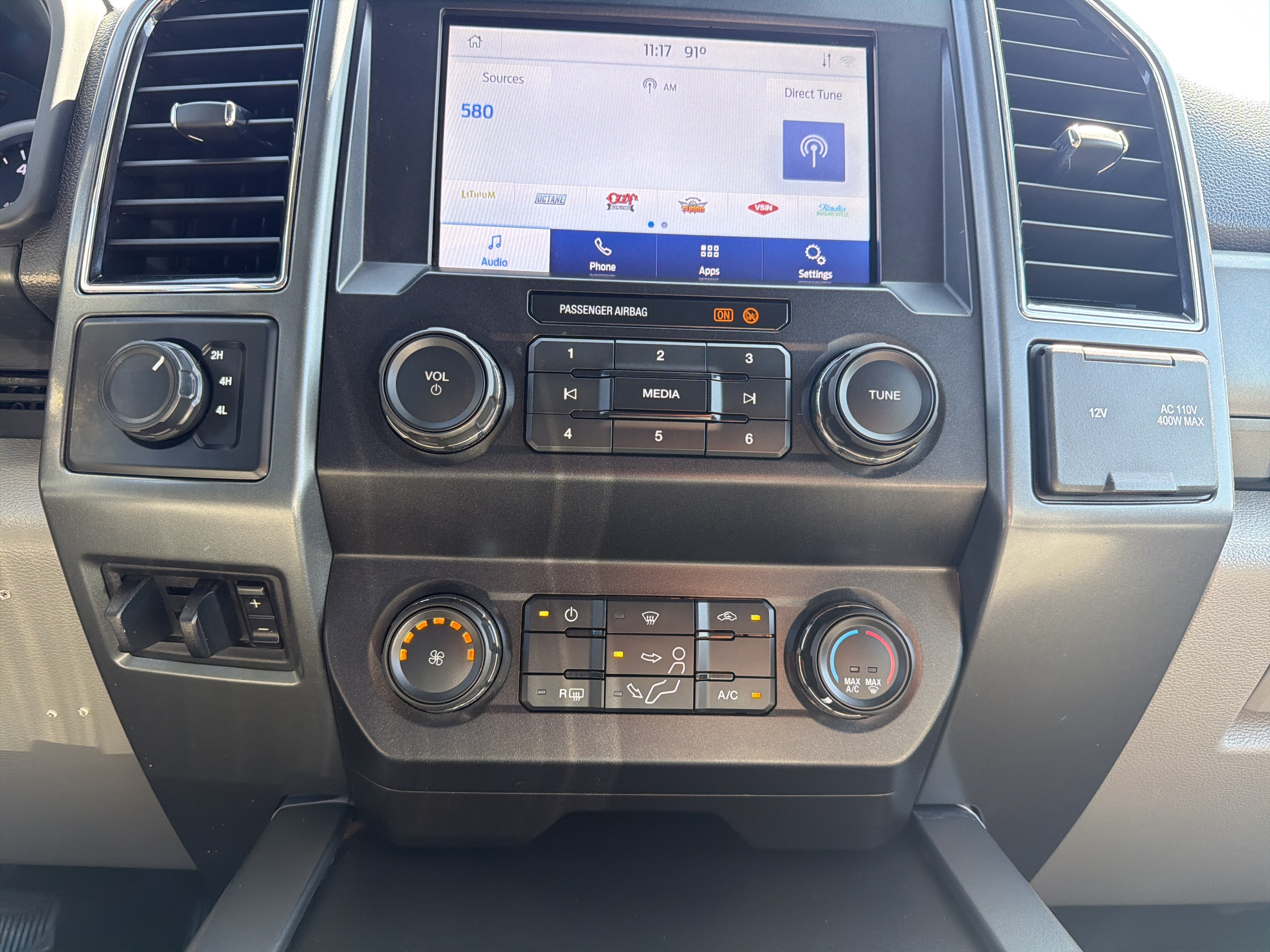 2022 Ford Super Duty F-350 SRW XLT