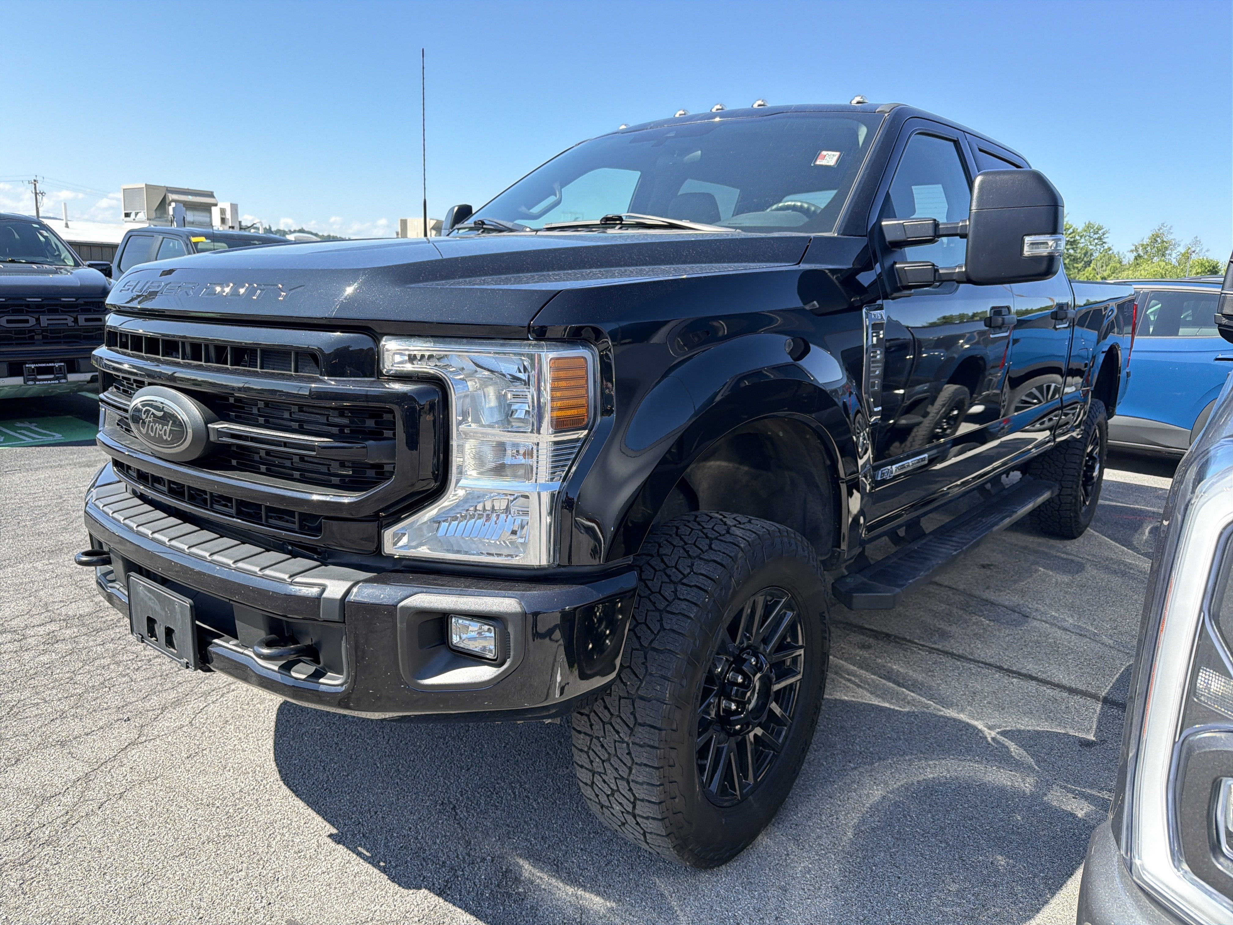 2022 Ford Super Duty F-350 SRW XLT