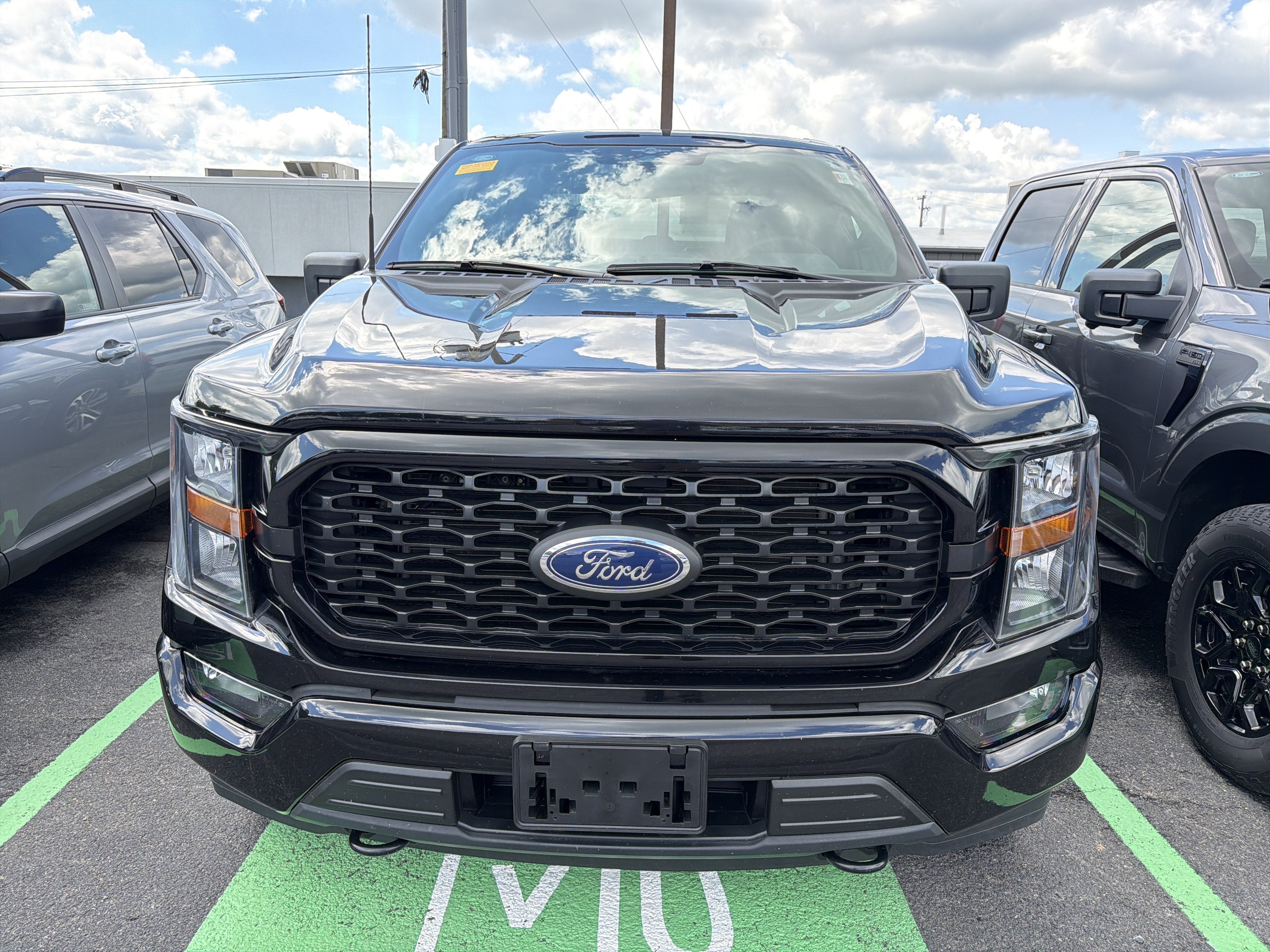 2023 Ford F-150 XL