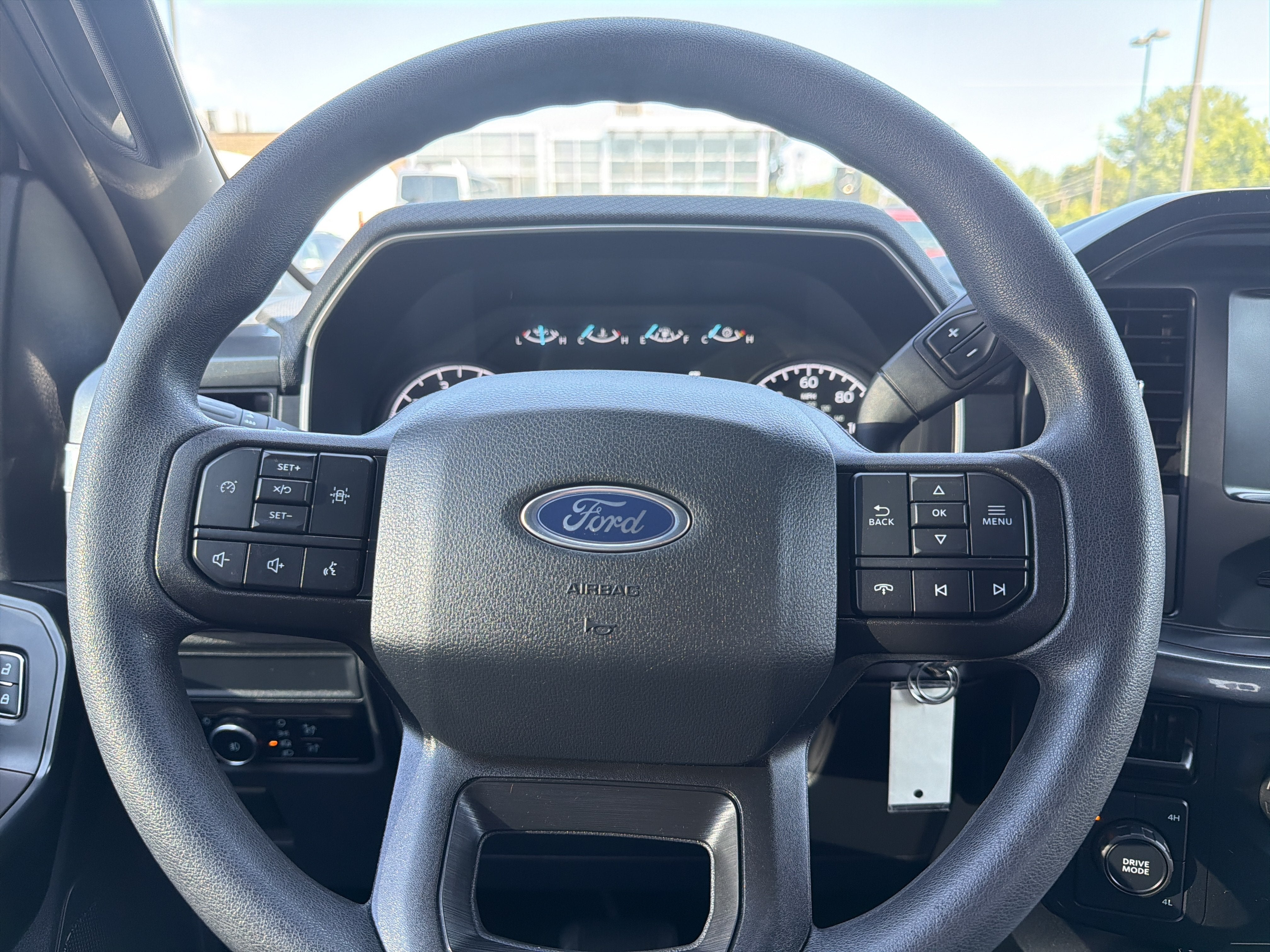 2023 Ford F-150 STX