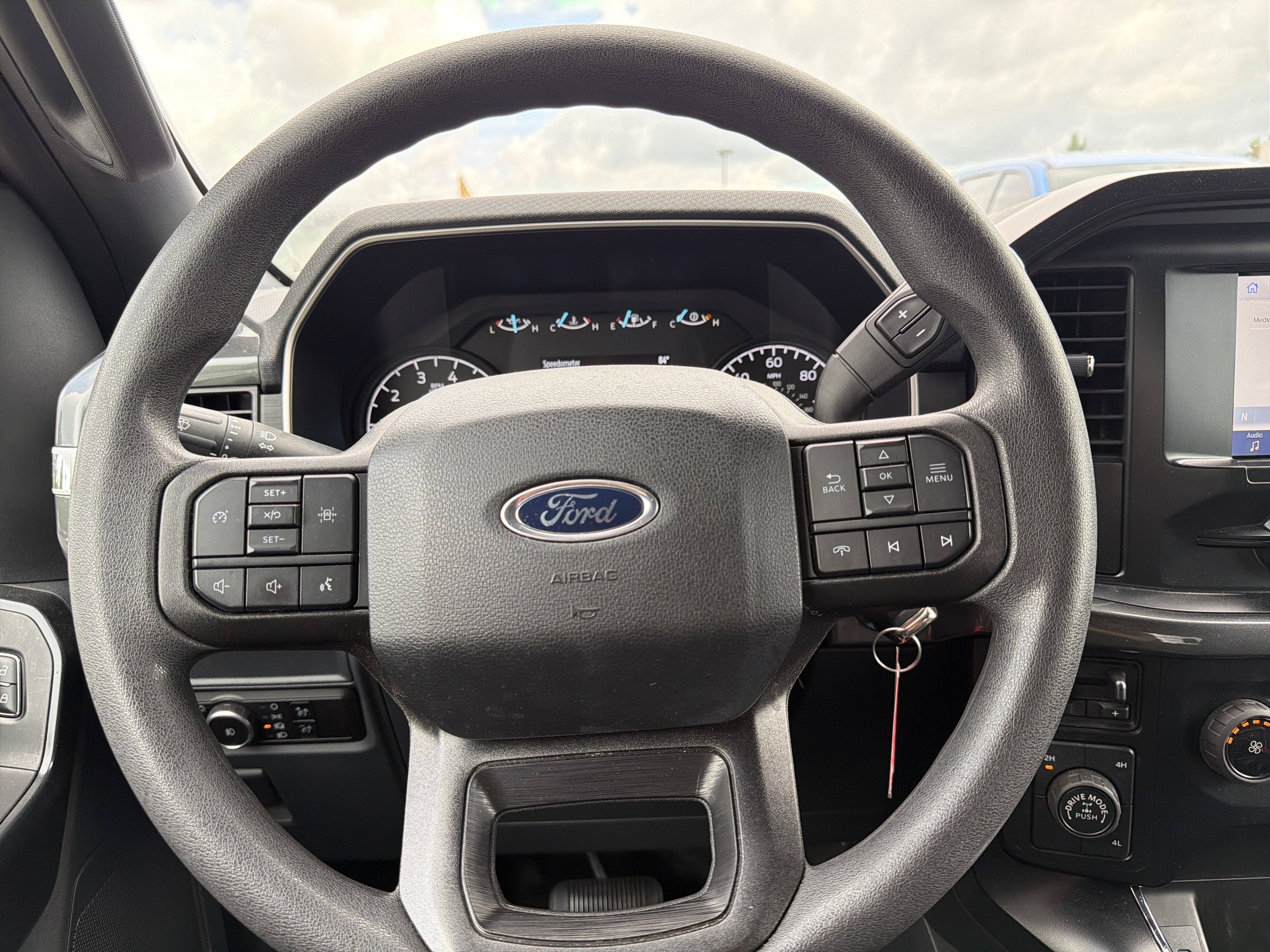 2023 Ford F-150 Base