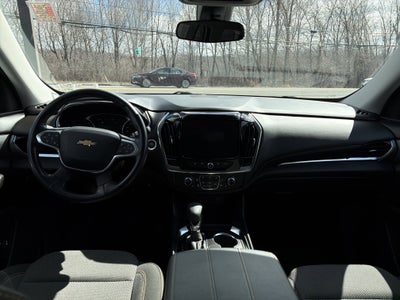 2021 Chevrolet Traverse LT Cloth