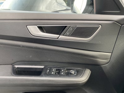 2025 Volkswagen Atlas Cross Sport 2.0T SEL R-Line Black